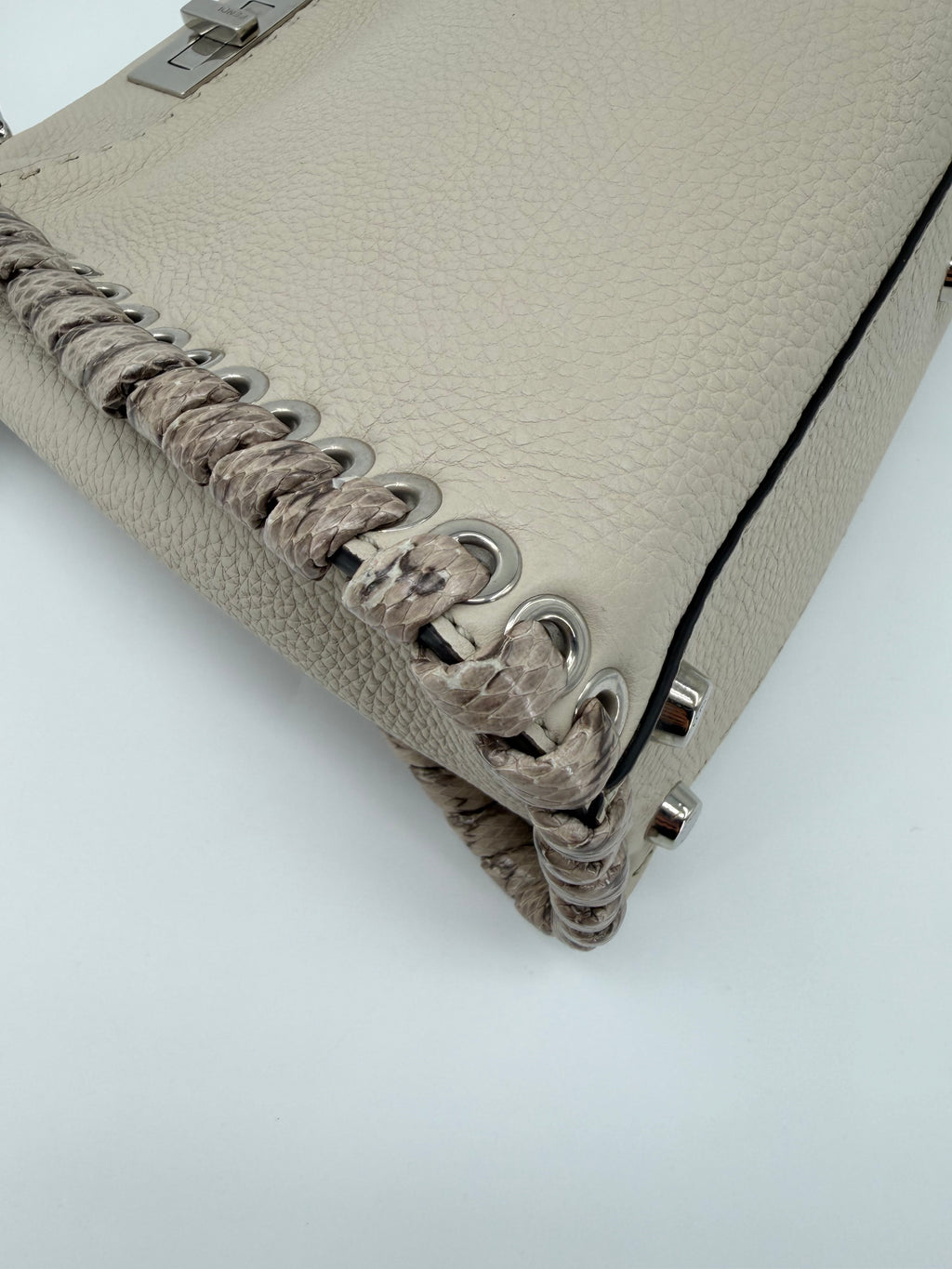 FENDI PEEKABOO SELLERIA PYTHON