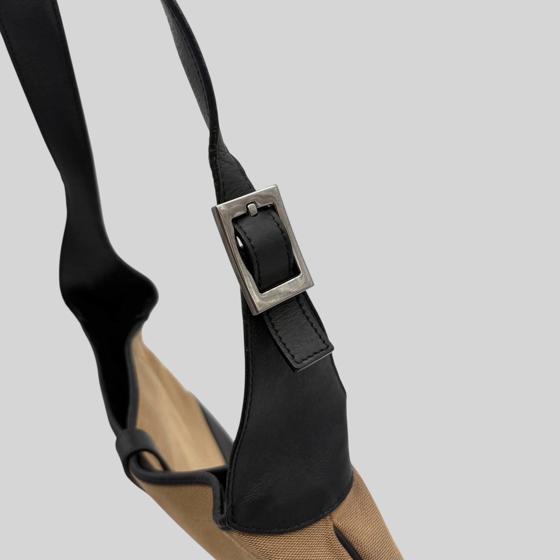 Gucci Jackie