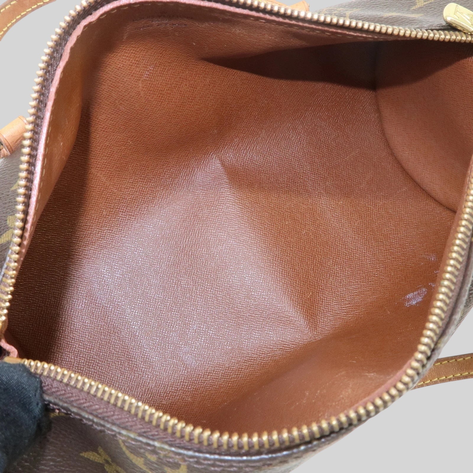 Louis Vuitton Papillon 26