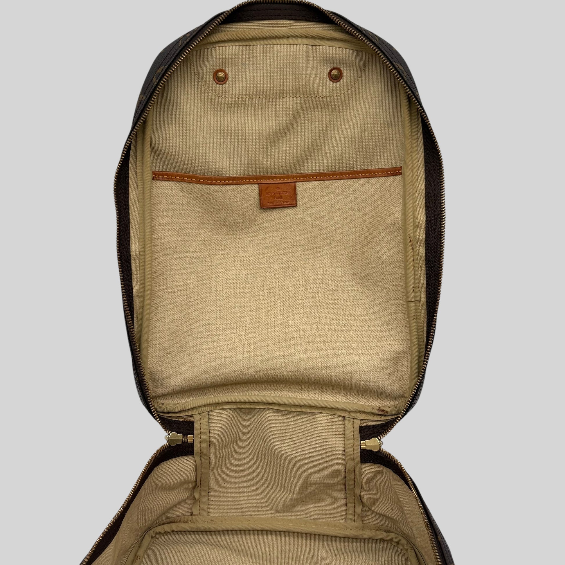 Louis Vuitton Excursion