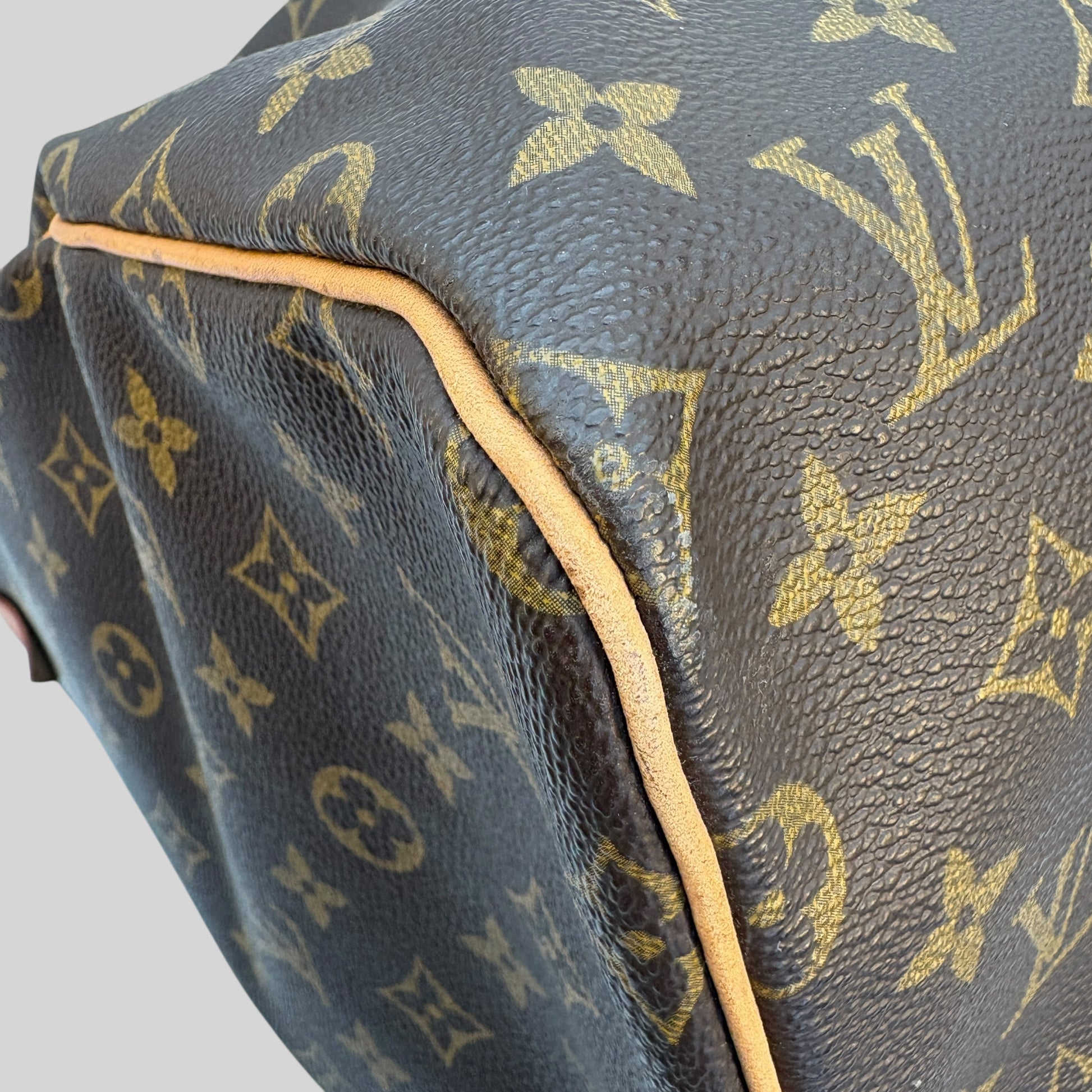 Louis Vuitton Keepall 55