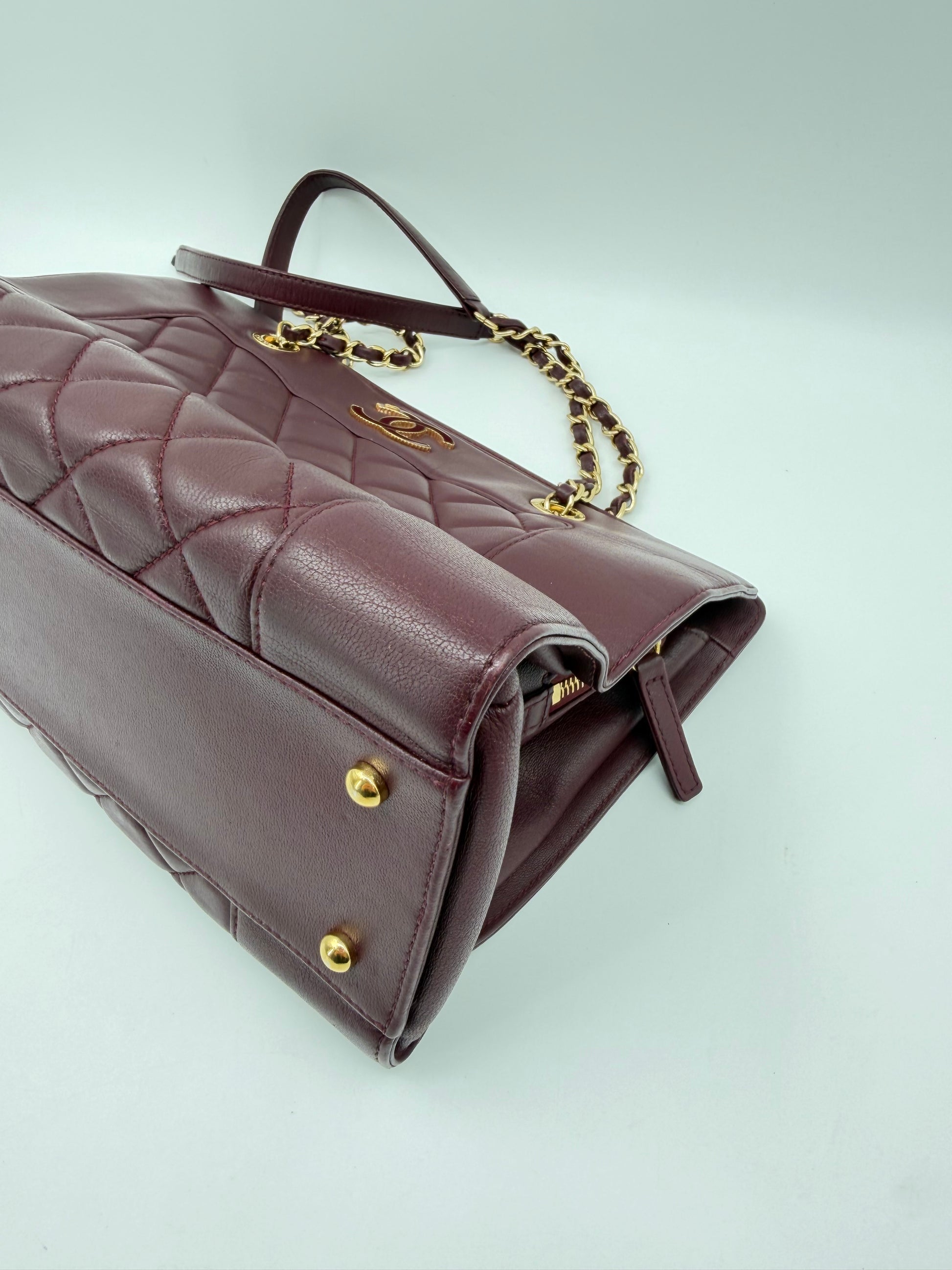 CHANEL MADEMOISELLE TOTE