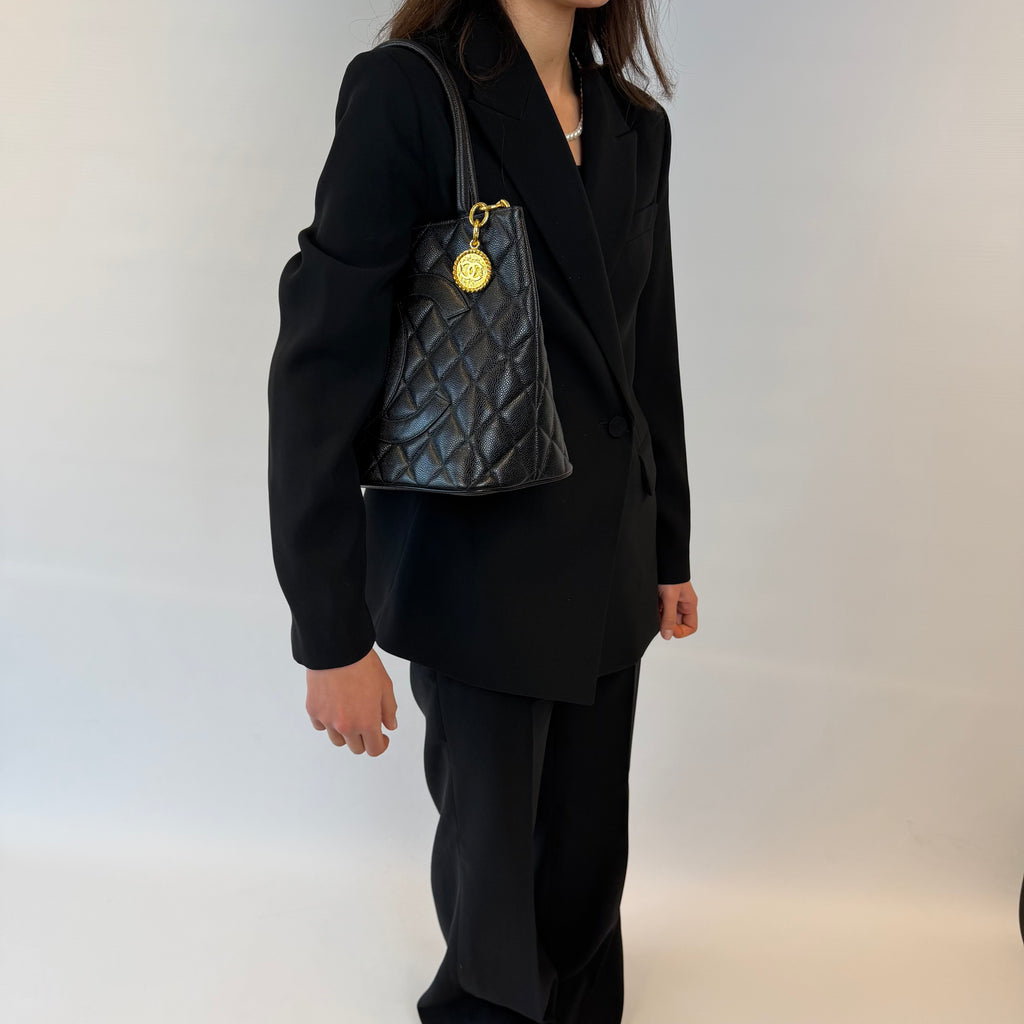 Chanel COCO Médaillon