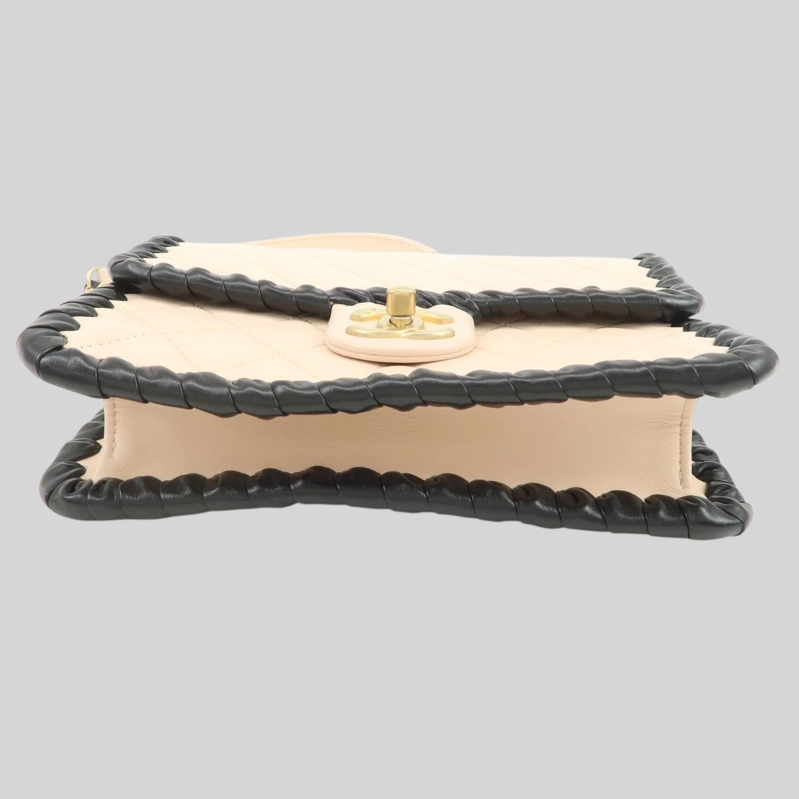 Chanel My Own Frame