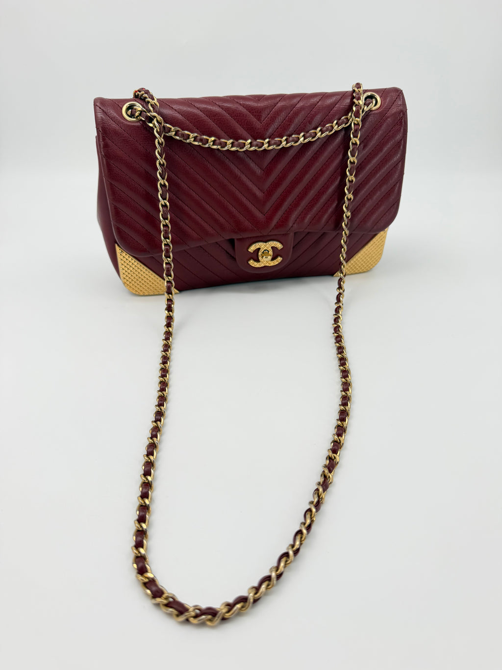 CHANEL ROCK THE CORNER FLAP BAG
