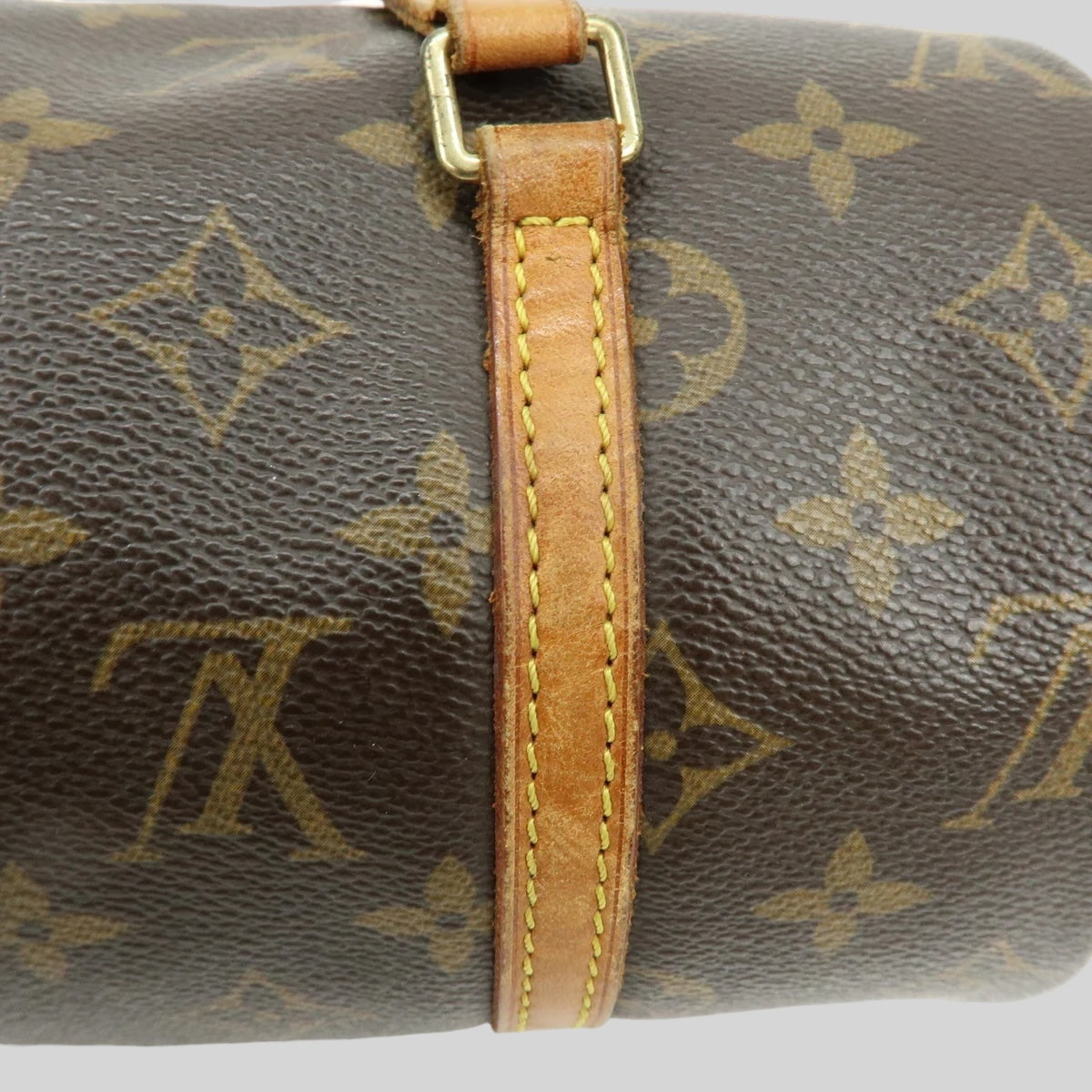 Louis Vuitton Papillon 26