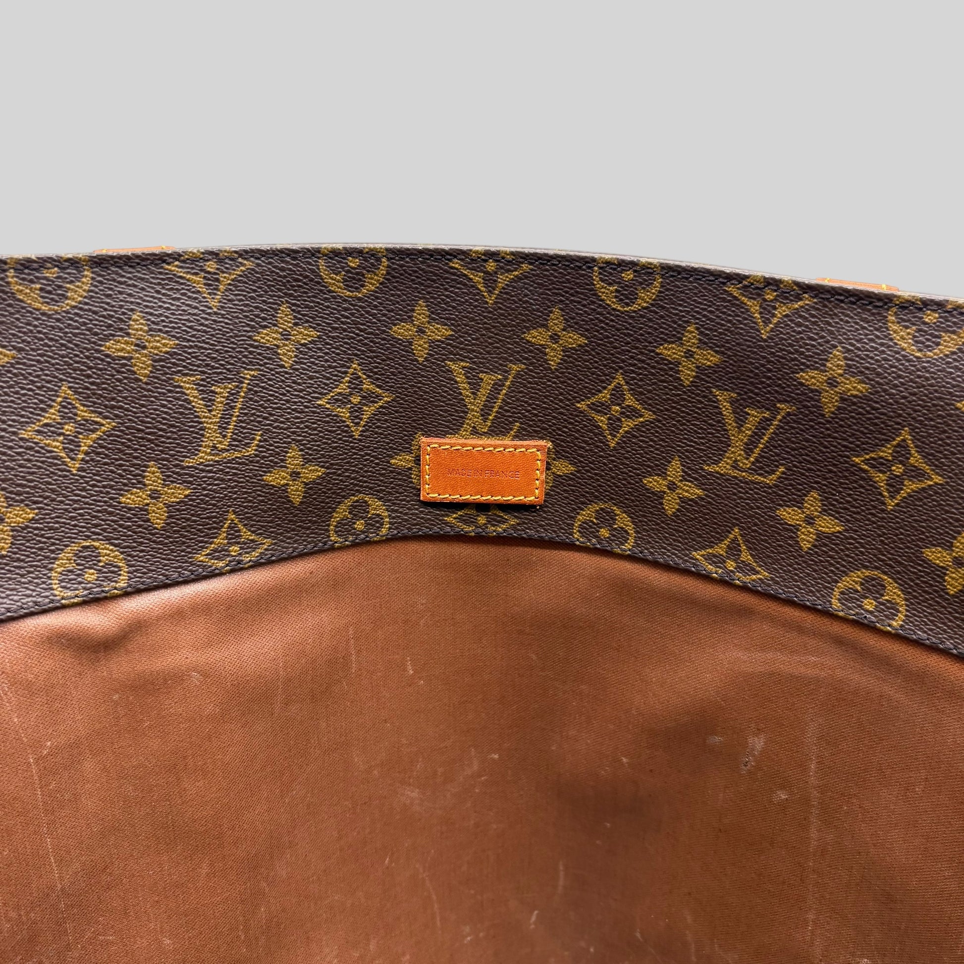 Louis Vuitton Shopping GM