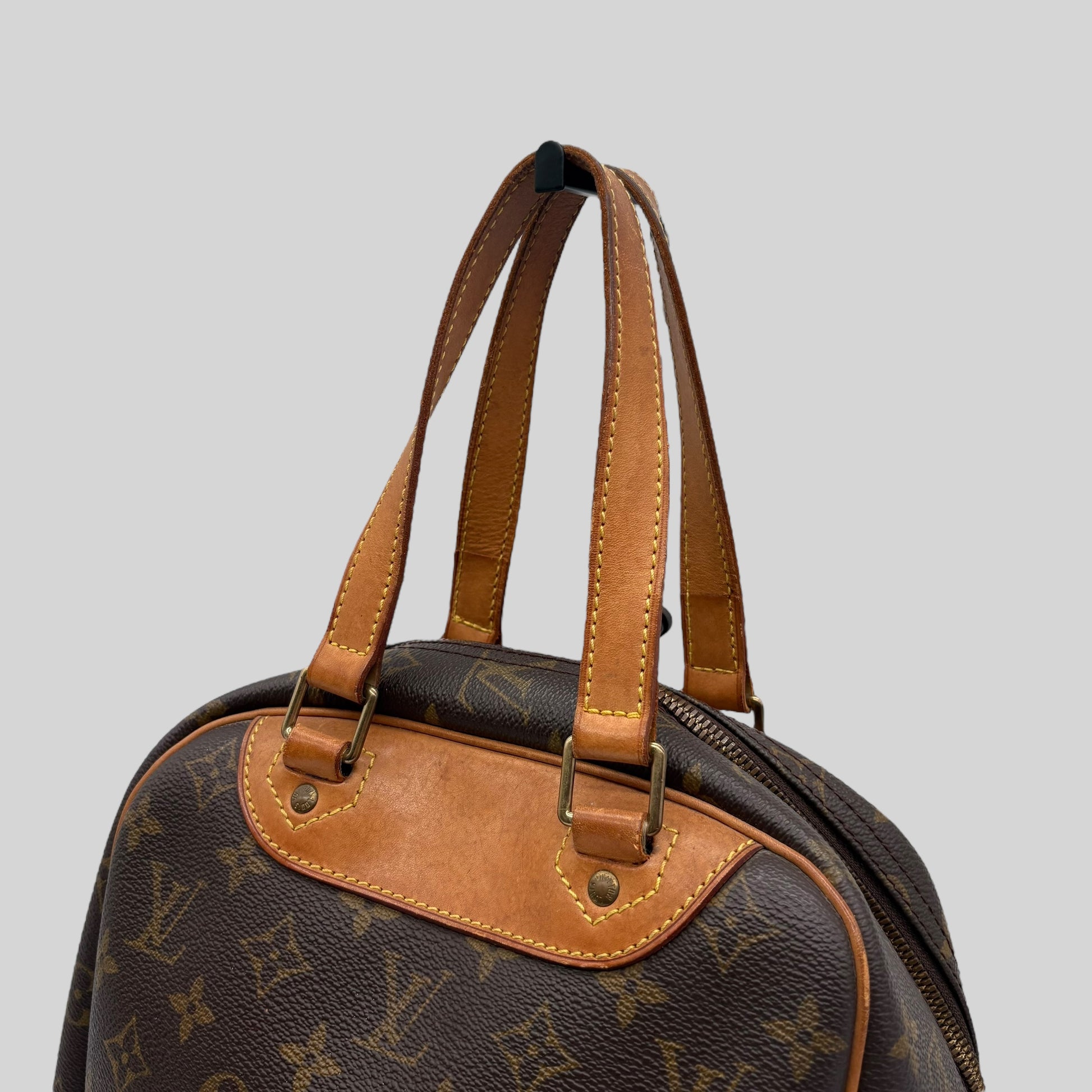 Louis Vuitton Excursion