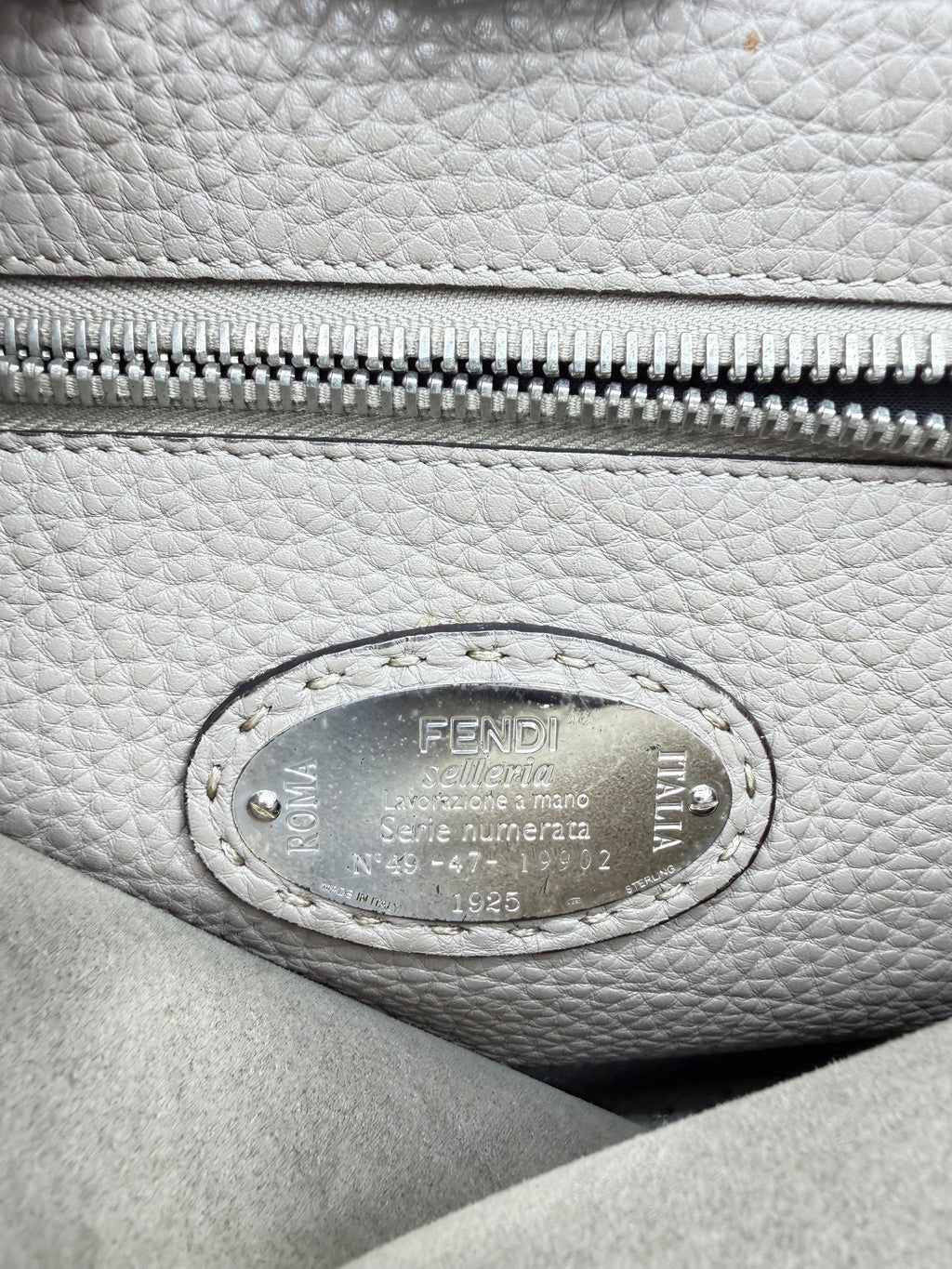 FENDI PEEKABOO SELLERIA