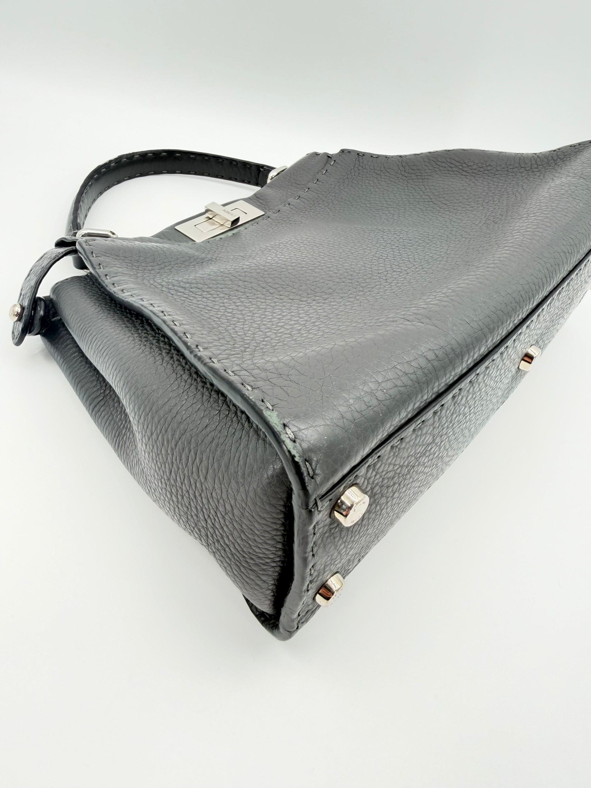 FENDI PEEKABOO SELLERIA