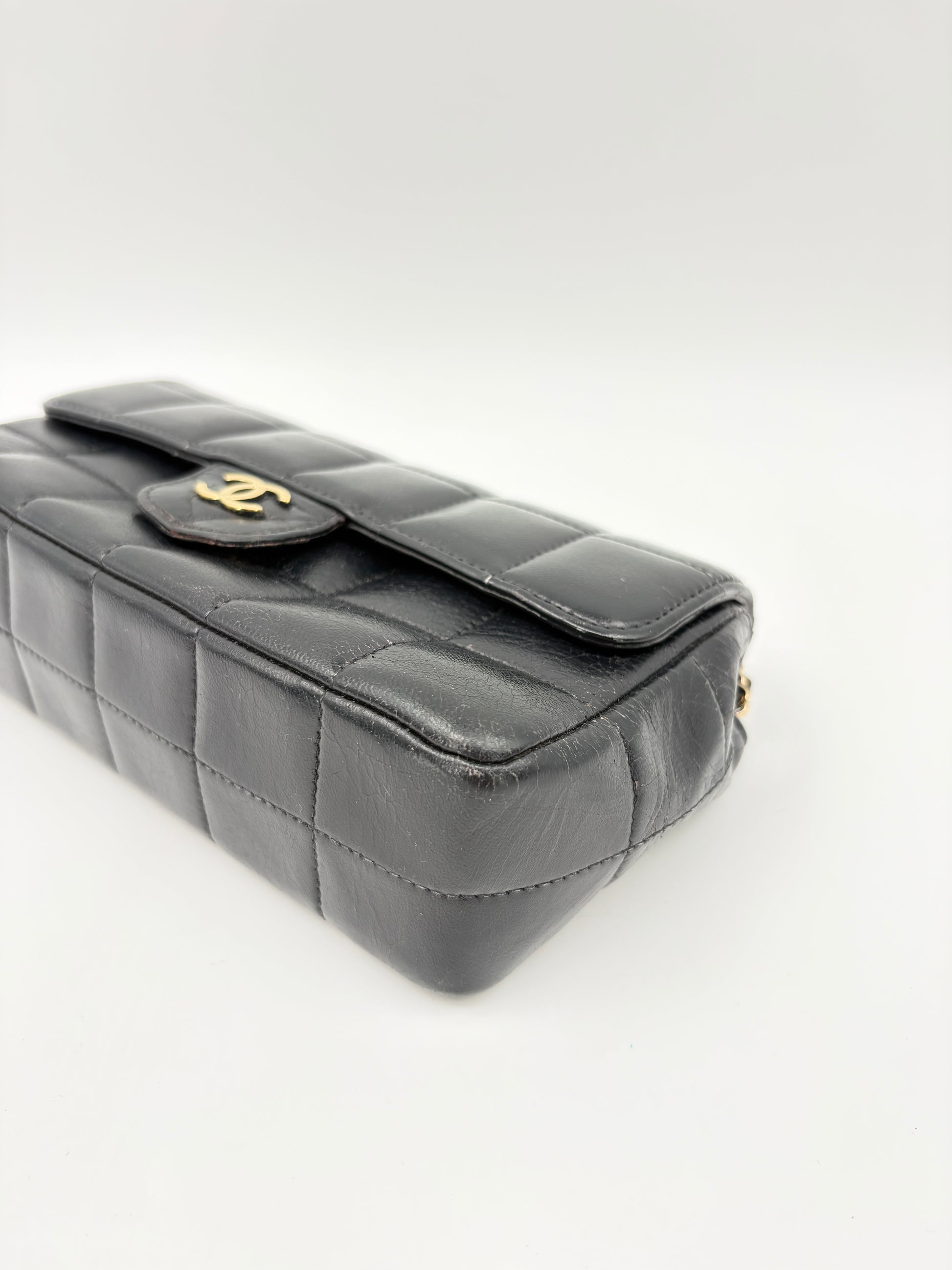 CHANEL CHOCOLATE BAR