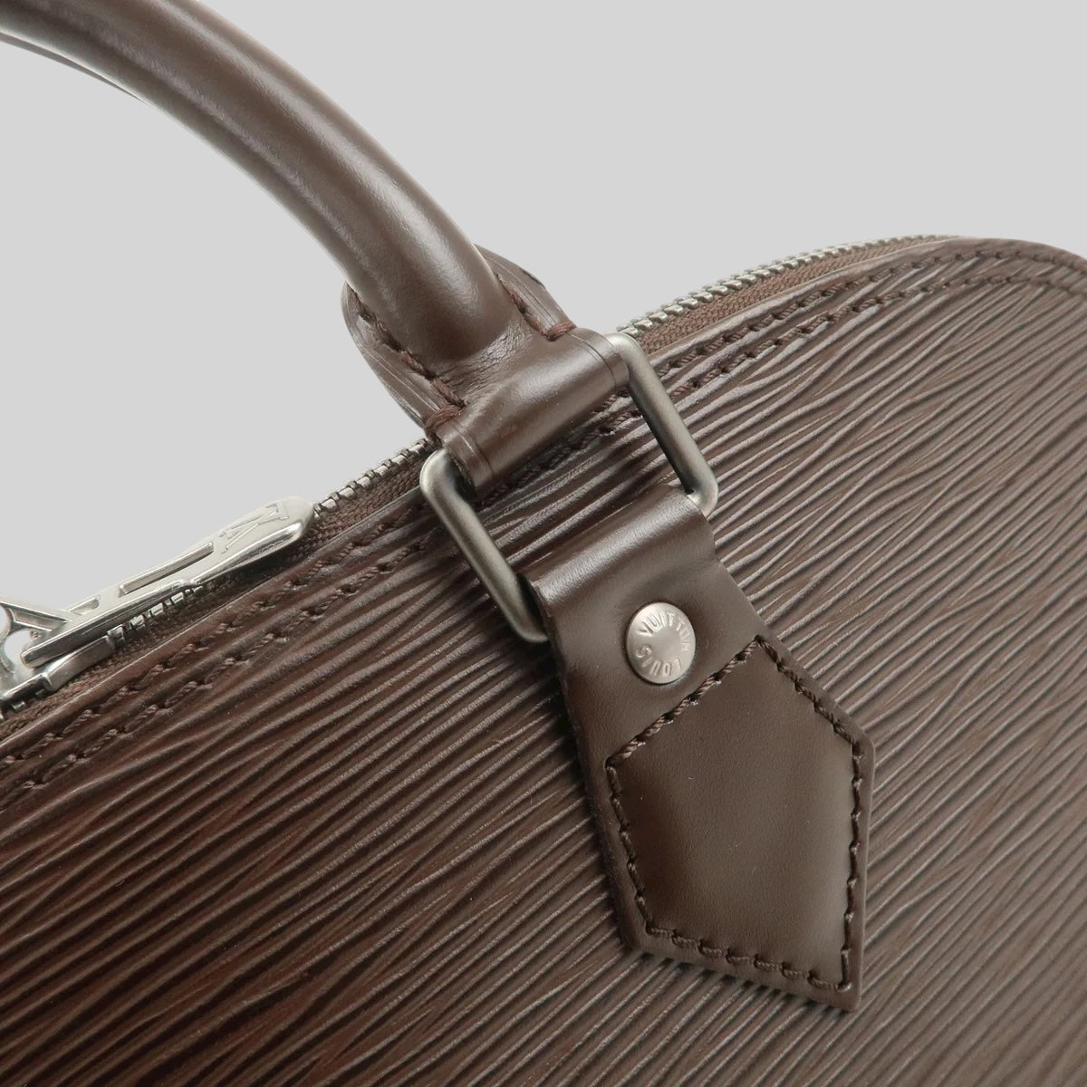 Louis Vuitton Alma PM