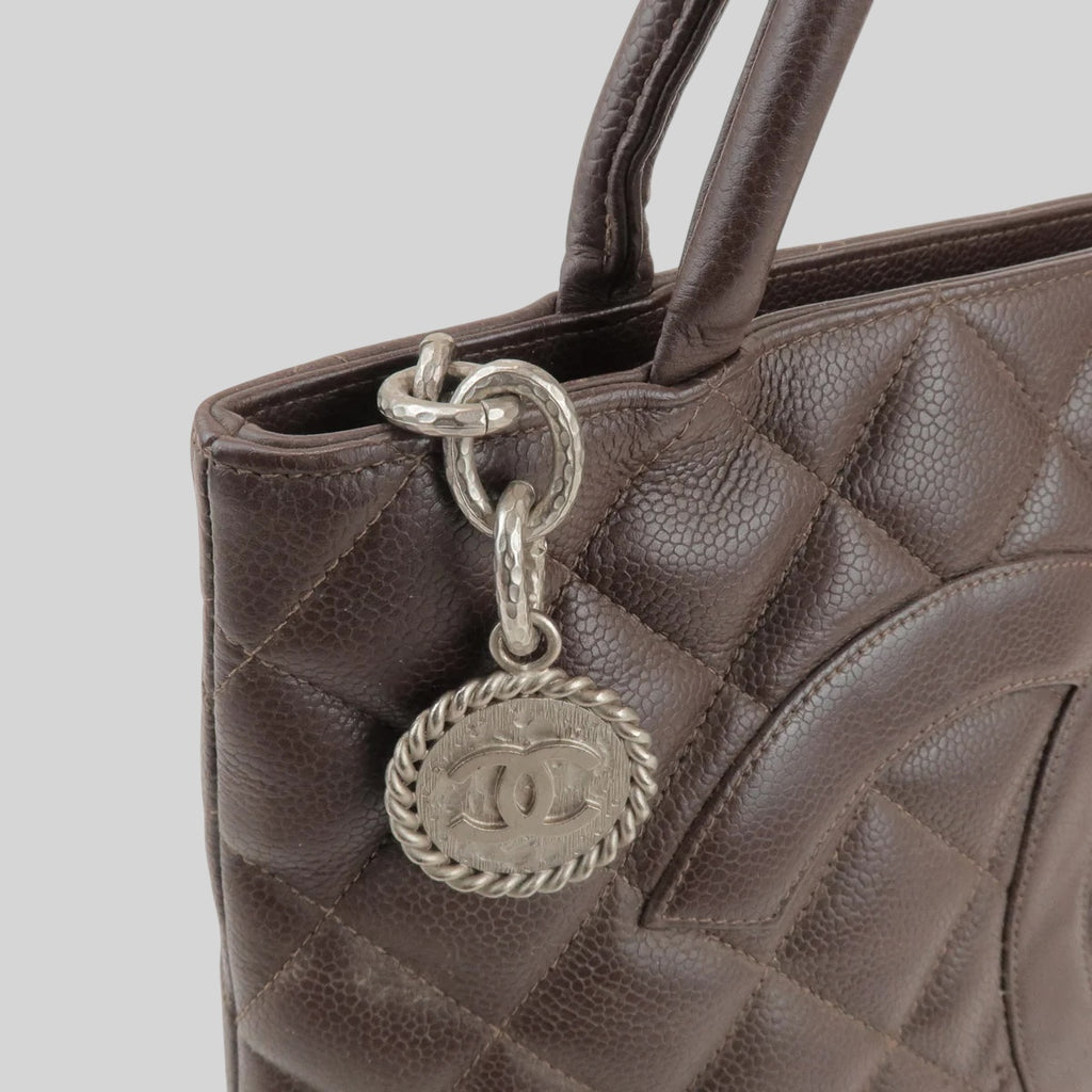 Chanel COCO Médaillon