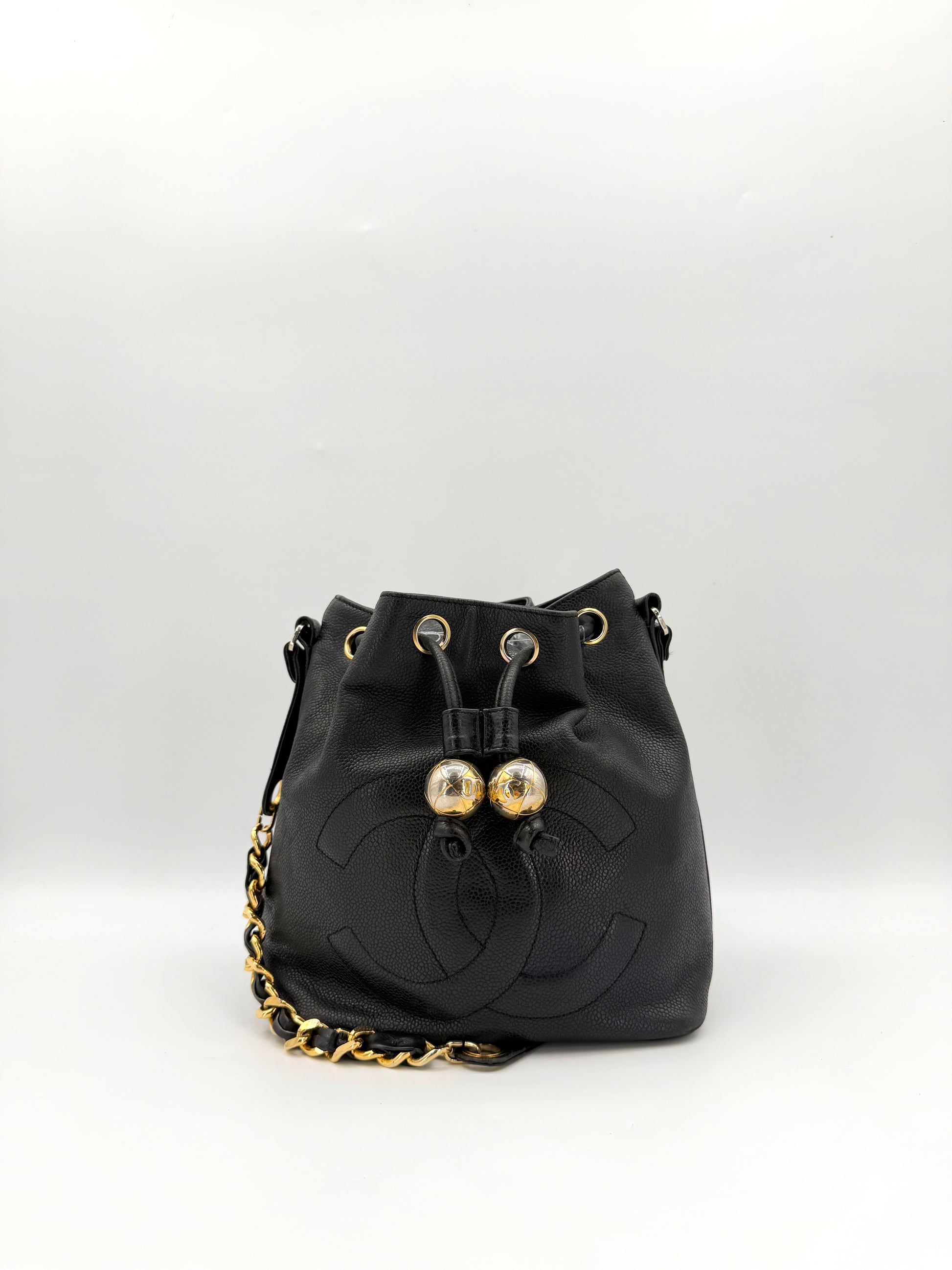 CHANEL CAVIAR SEAU