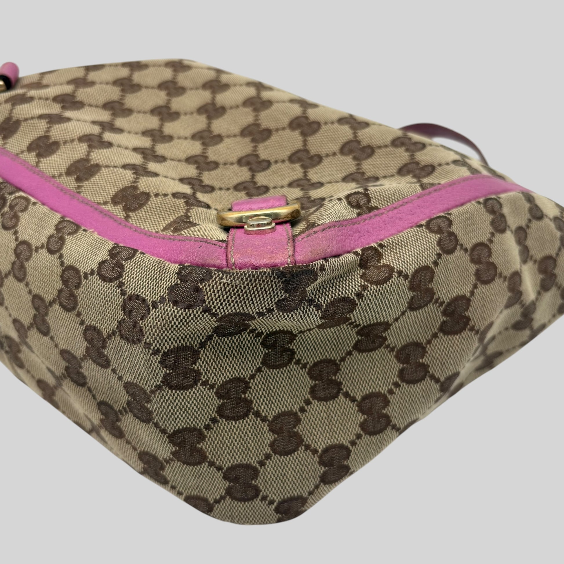 Gucci GG Abbey