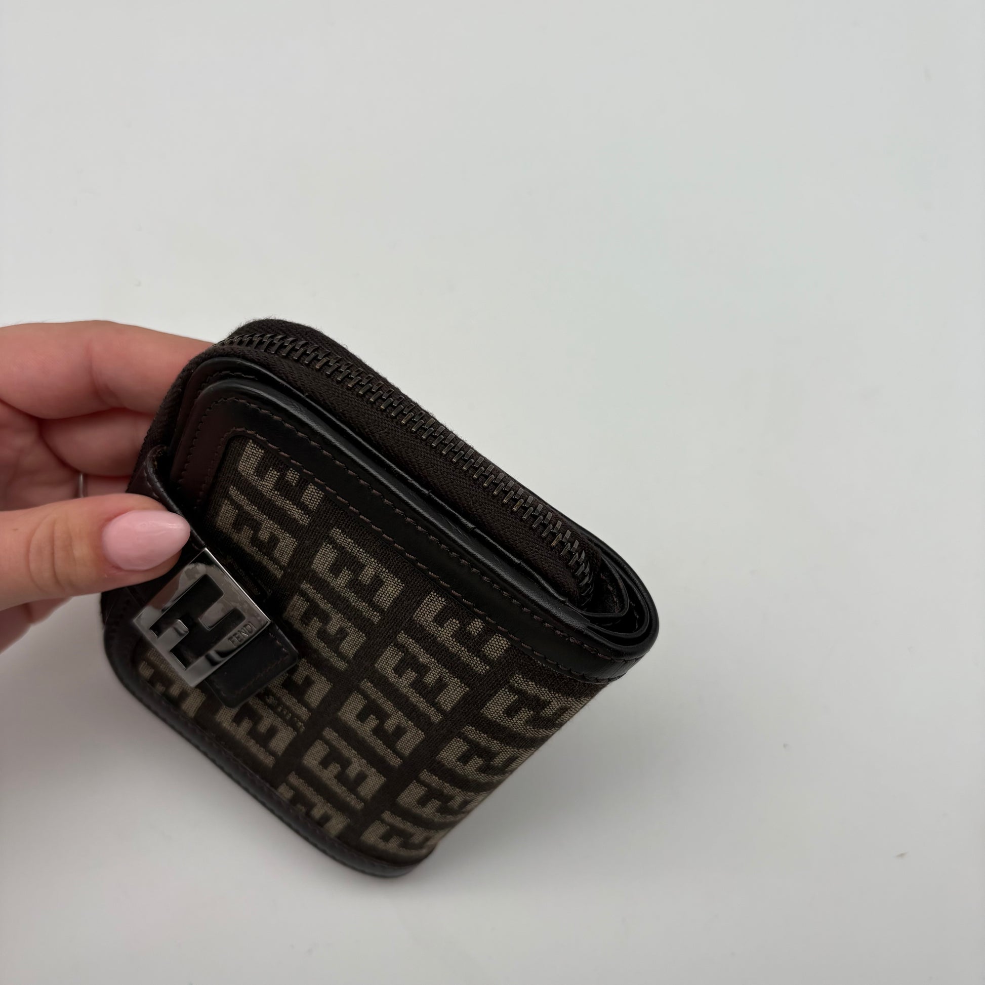 Fendi FF Compact