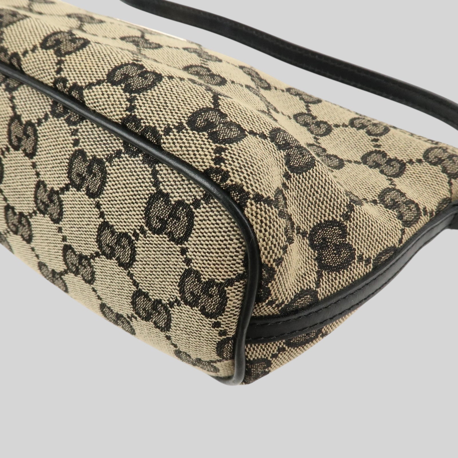Gucci Boat