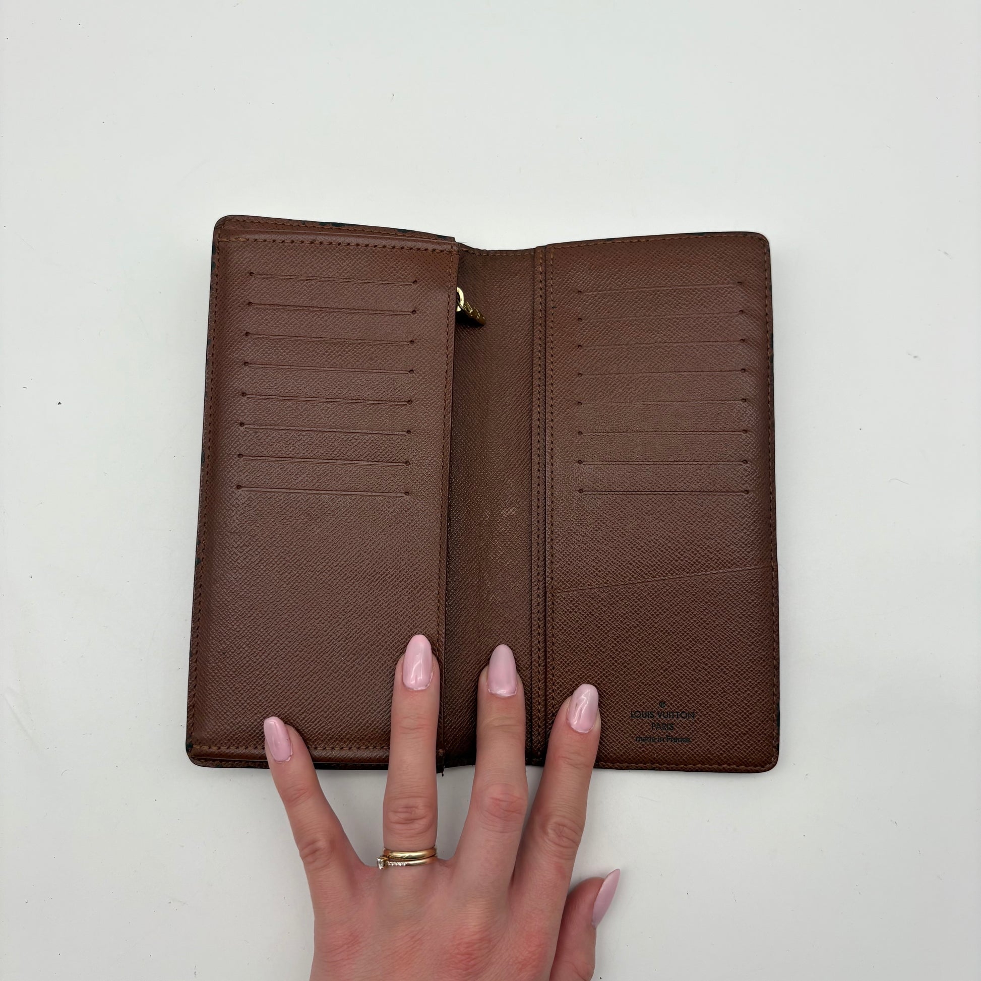 Louis Vuitton Brazza Monogram