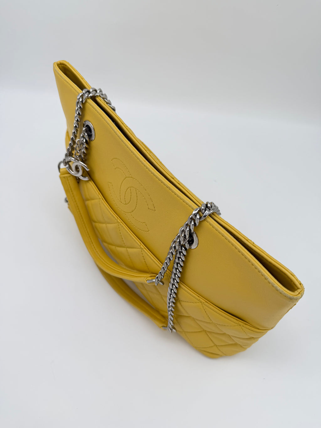 CHANEL MATELASSE TOTE