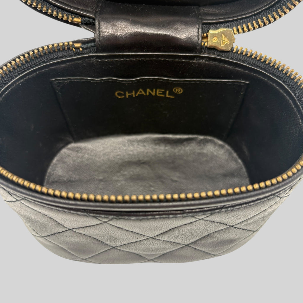 Chanel Vanity Chain