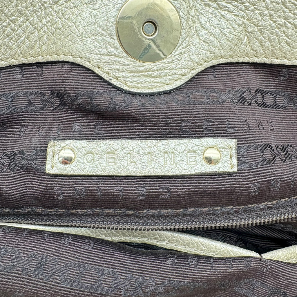 Céline Pillow