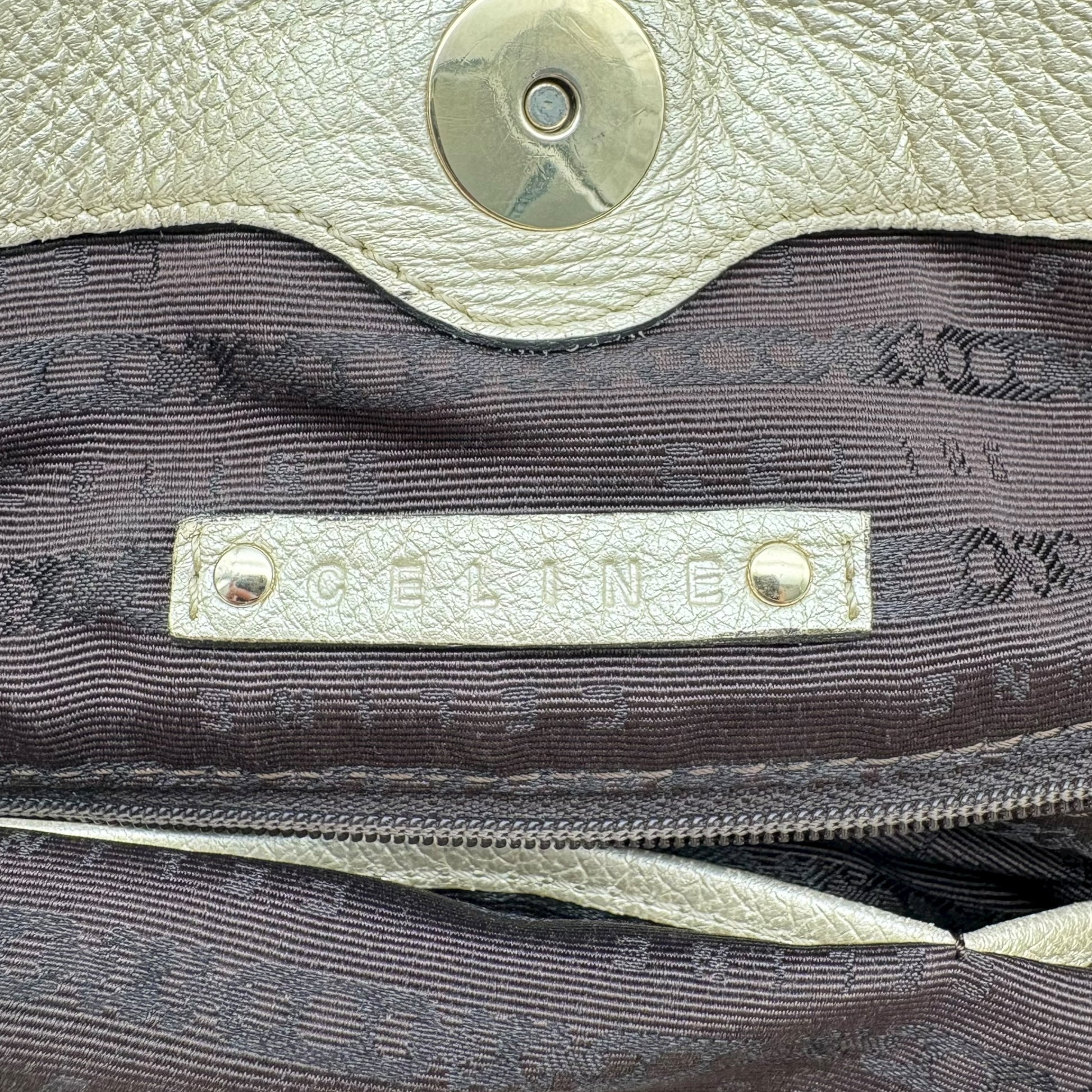 Céline Pillow