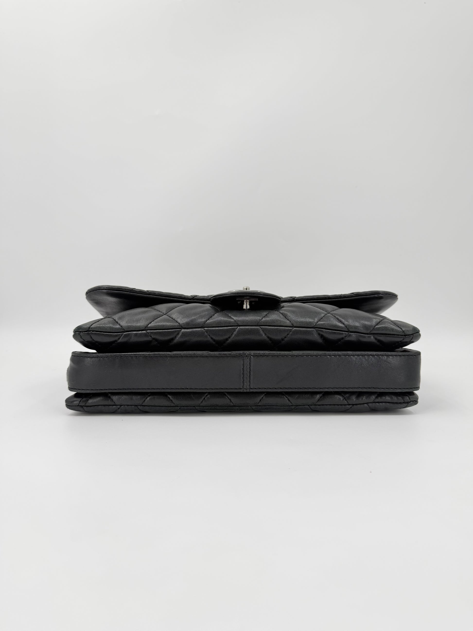 CHANEL ACCORDION