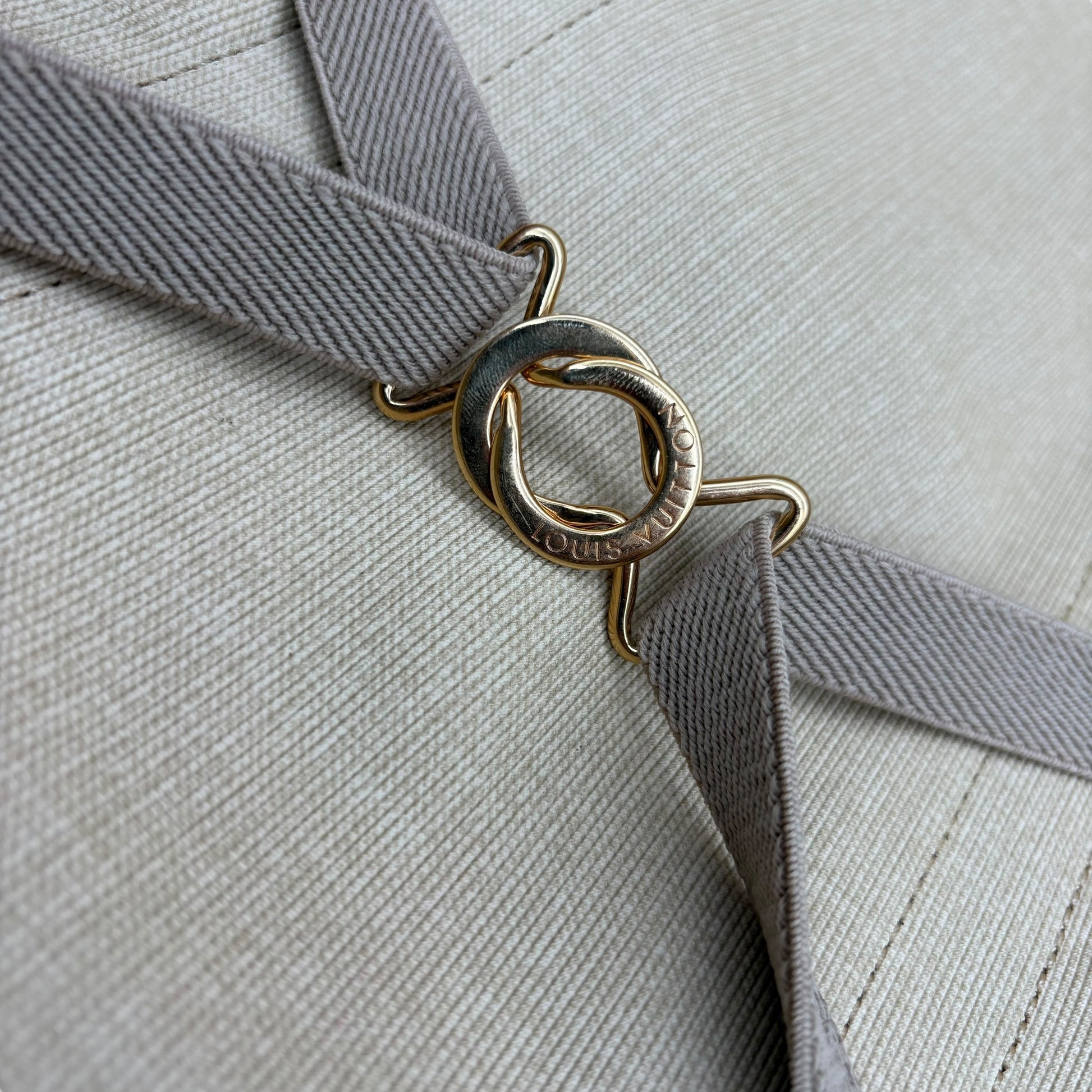 Louis Vuitton Sirius 60