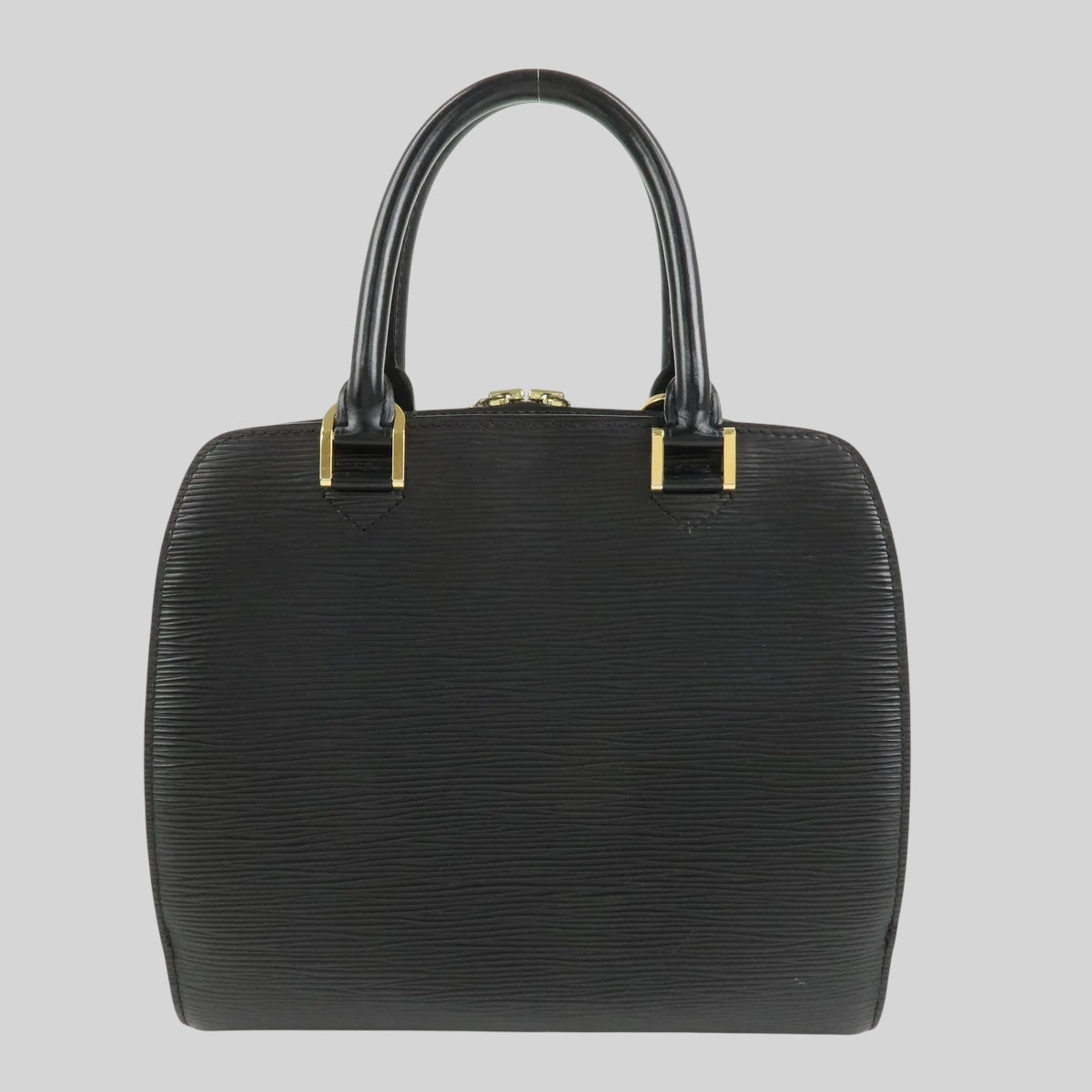 Louis Vuitton Pont-Neuf