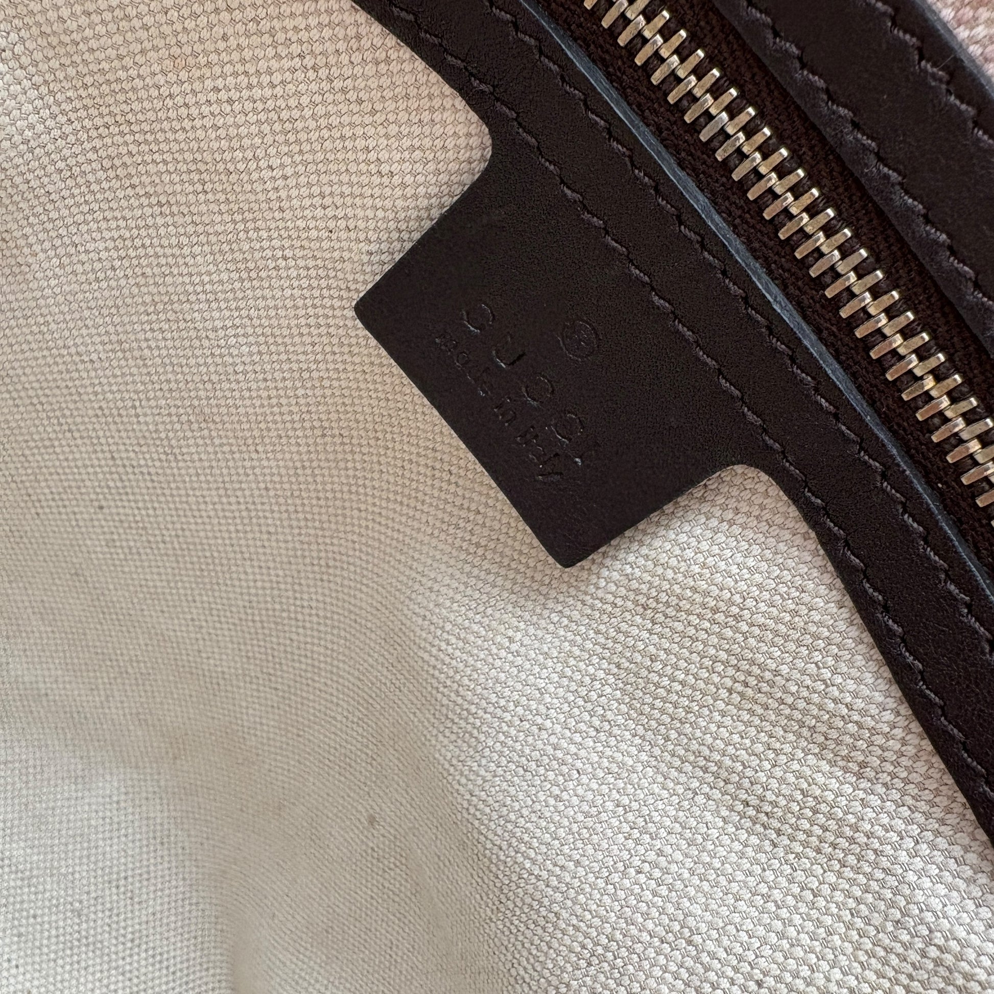 Gucci GG Embossed