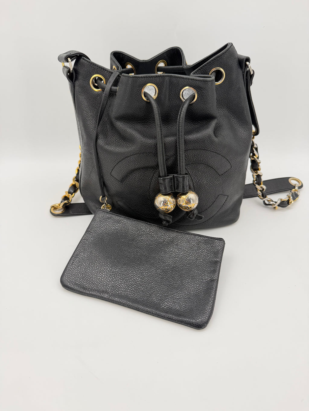 CHANEL CAVIAR SEAU