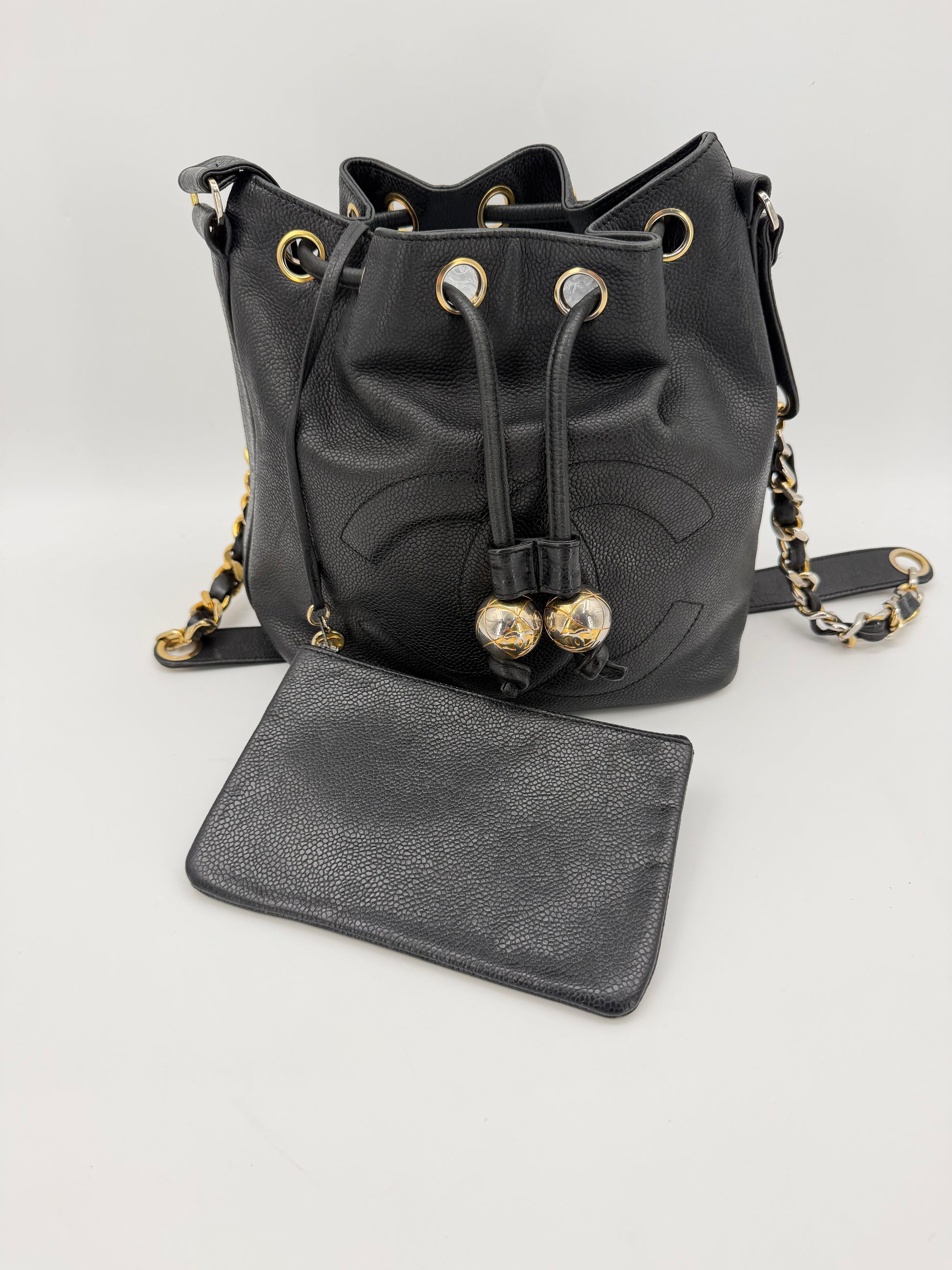 CHANEL CAVIAR SEAU