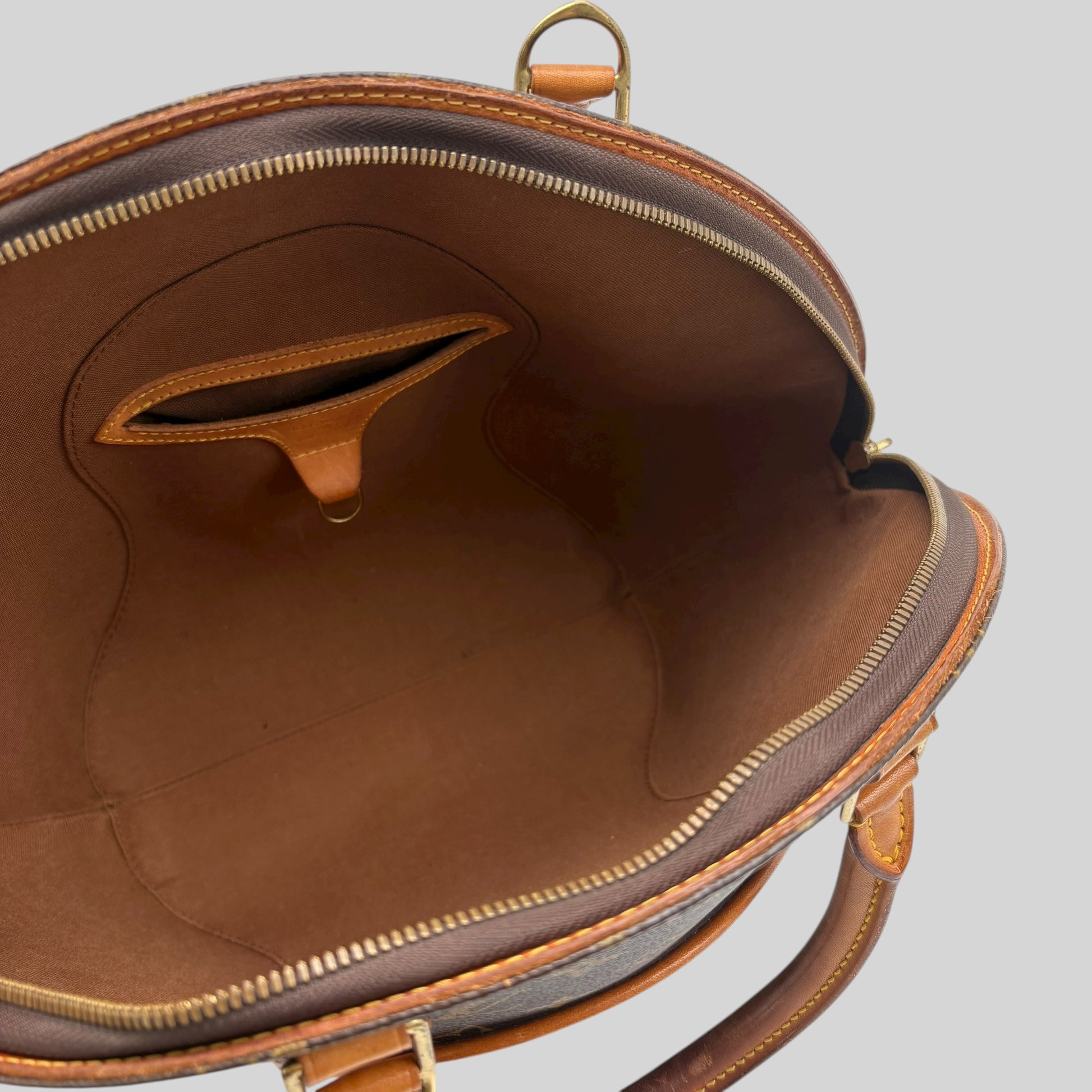 Louis Vuitton Ellipse MM