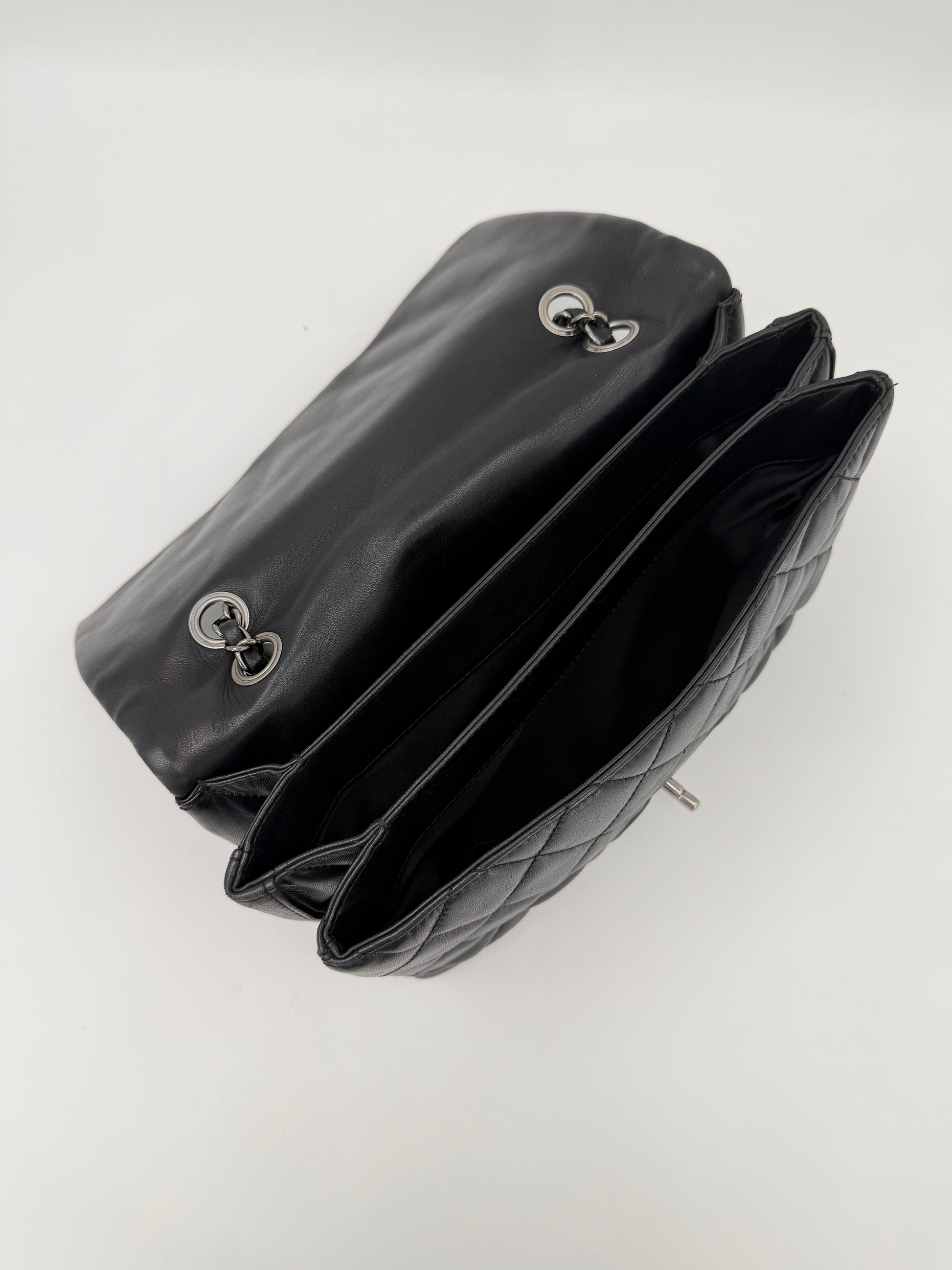 CHANEL ACCORDION