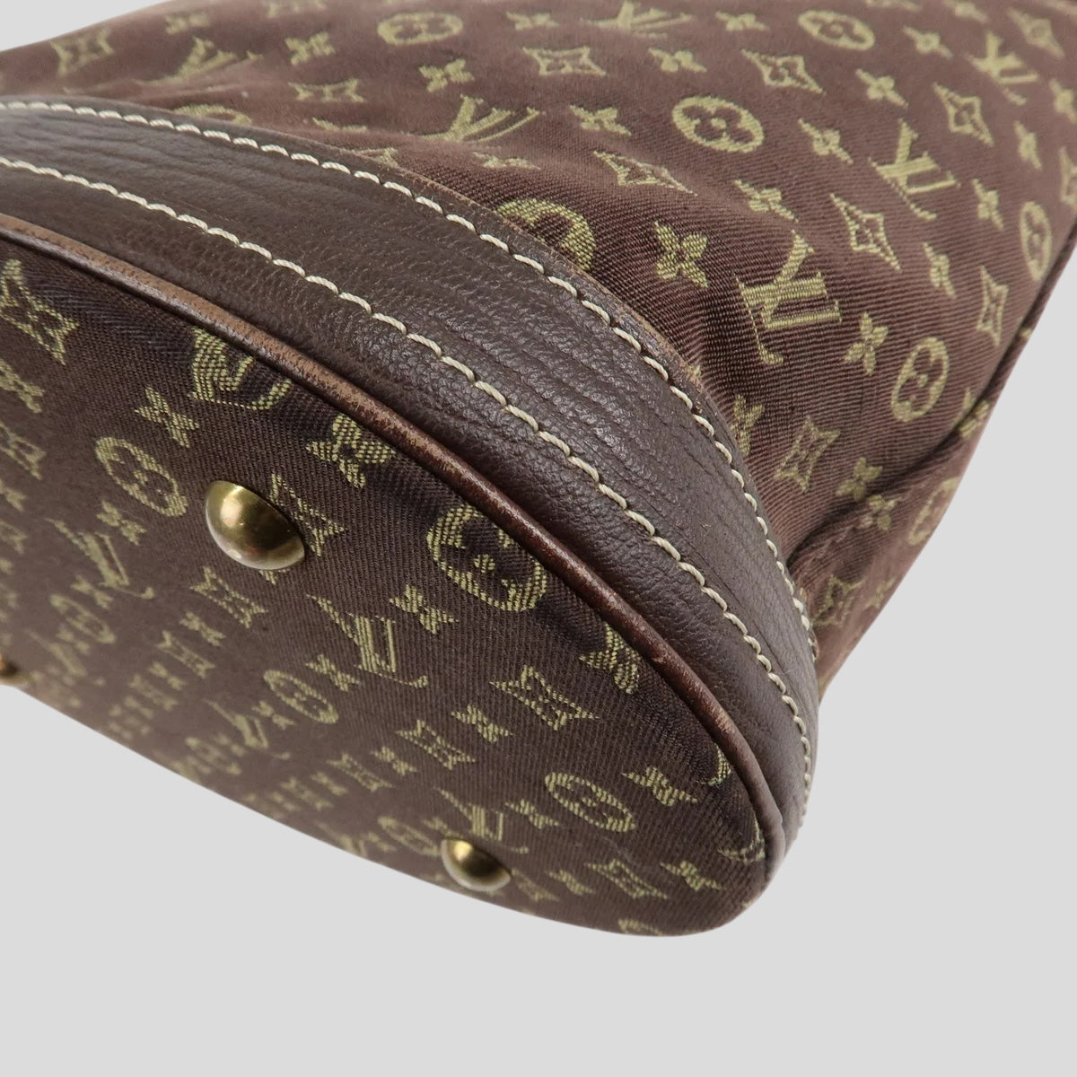 Louis Vuitton Bucket Lin