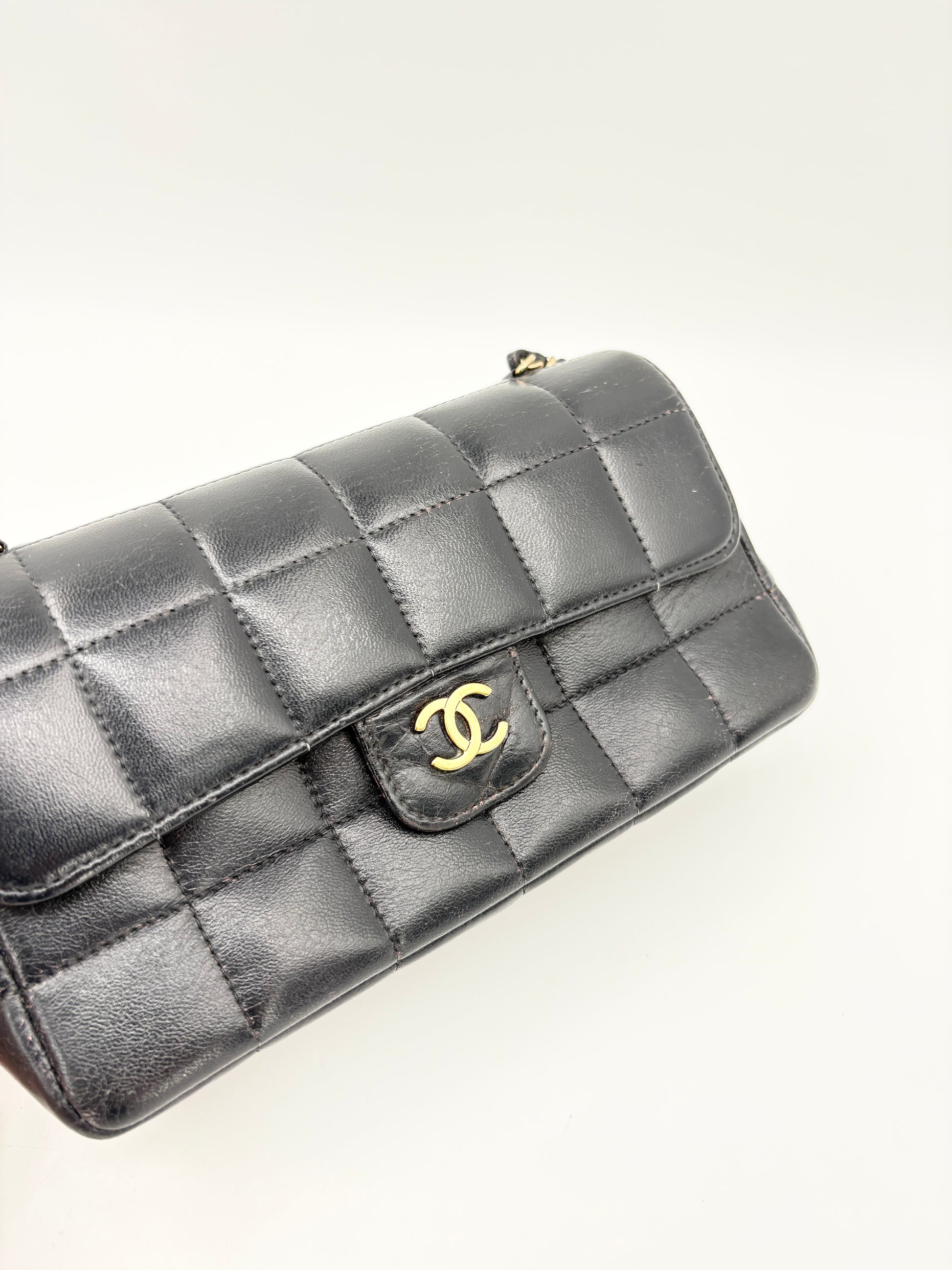 CHANEL CHOCOLATE BAR