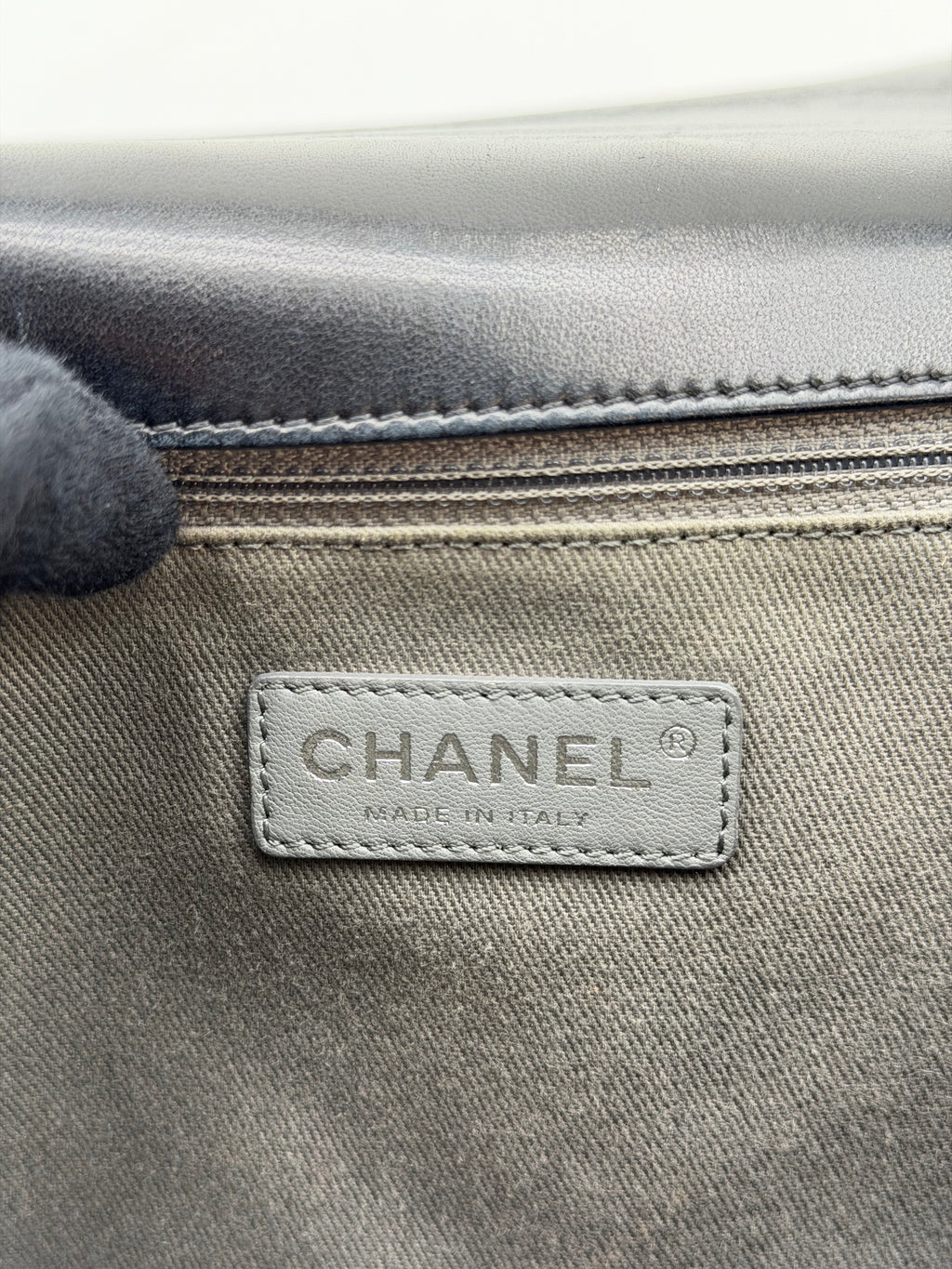 CHANEL BOY XL