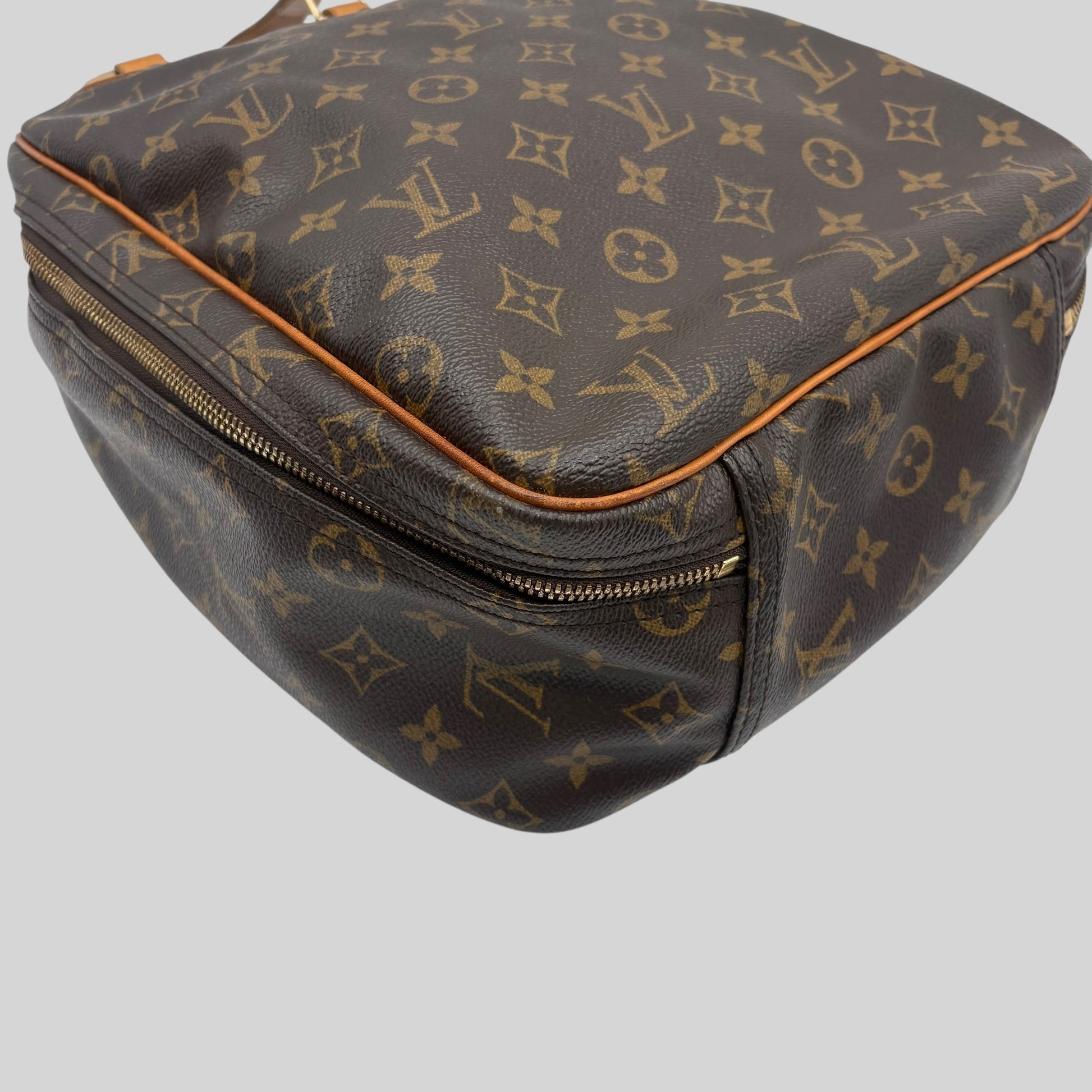 Louis Vuitton Excursion