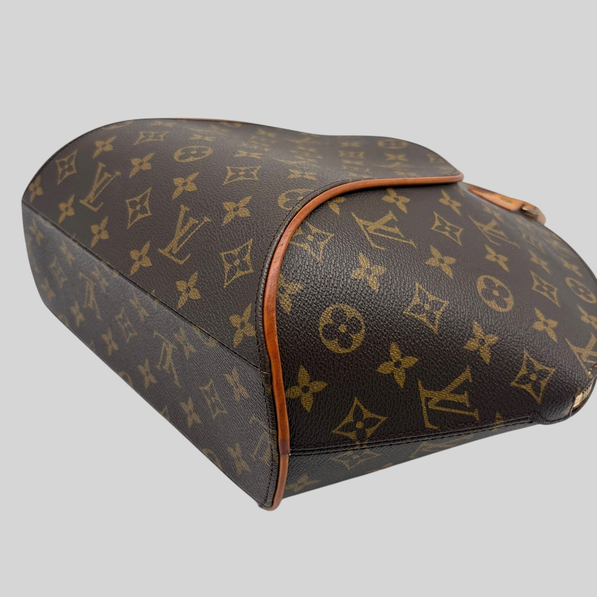 Louis Vuitton Ellipse MM