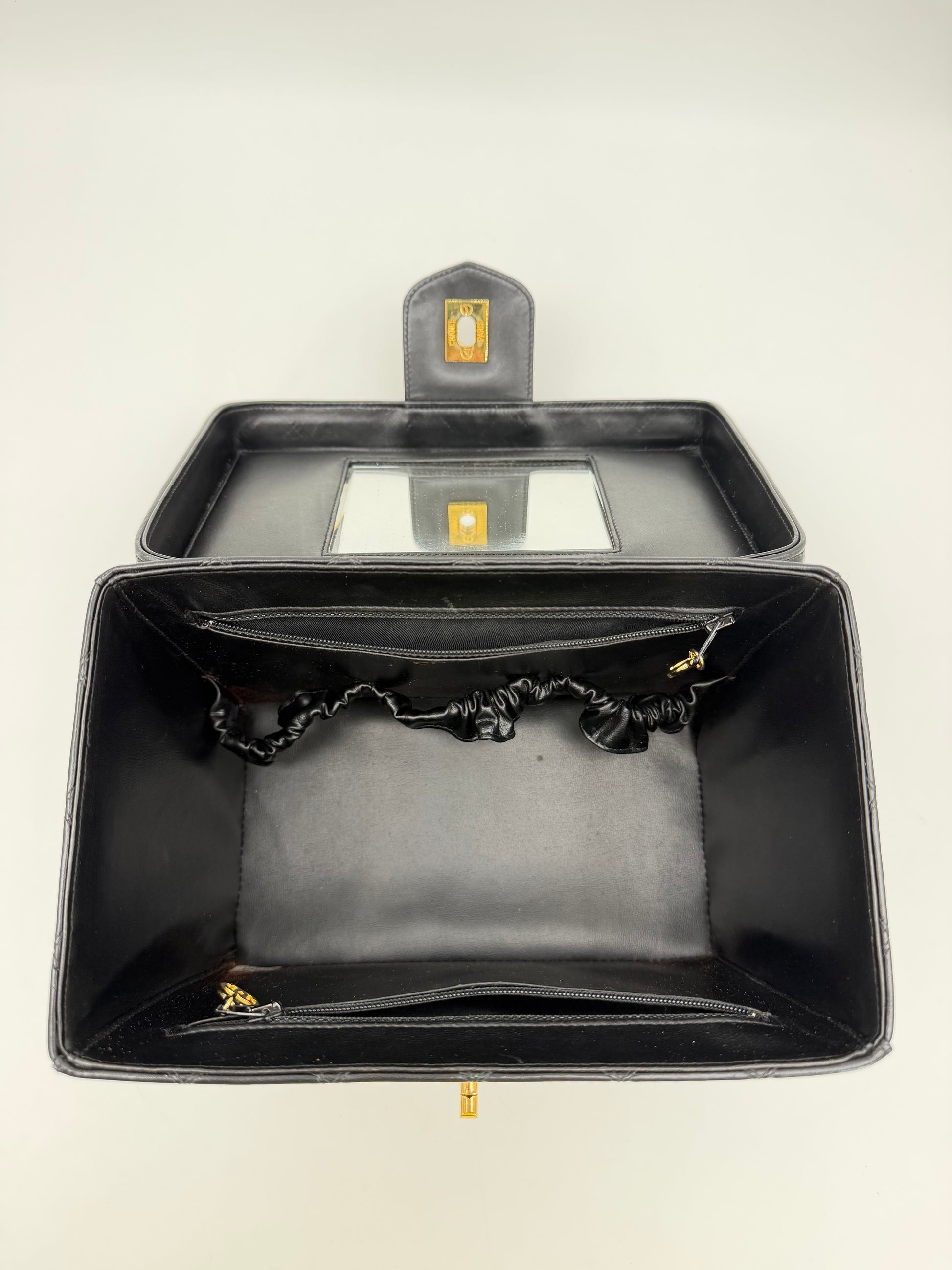 CHANEL VANITY 2WAY
