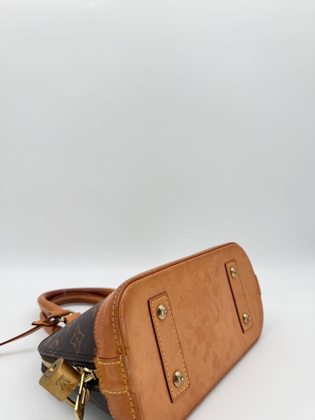 LOUIS VUITTON ALMA BB