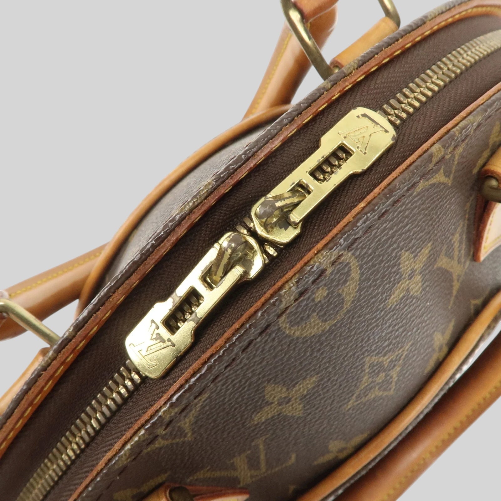 Louis Vuitton Ellipse PM