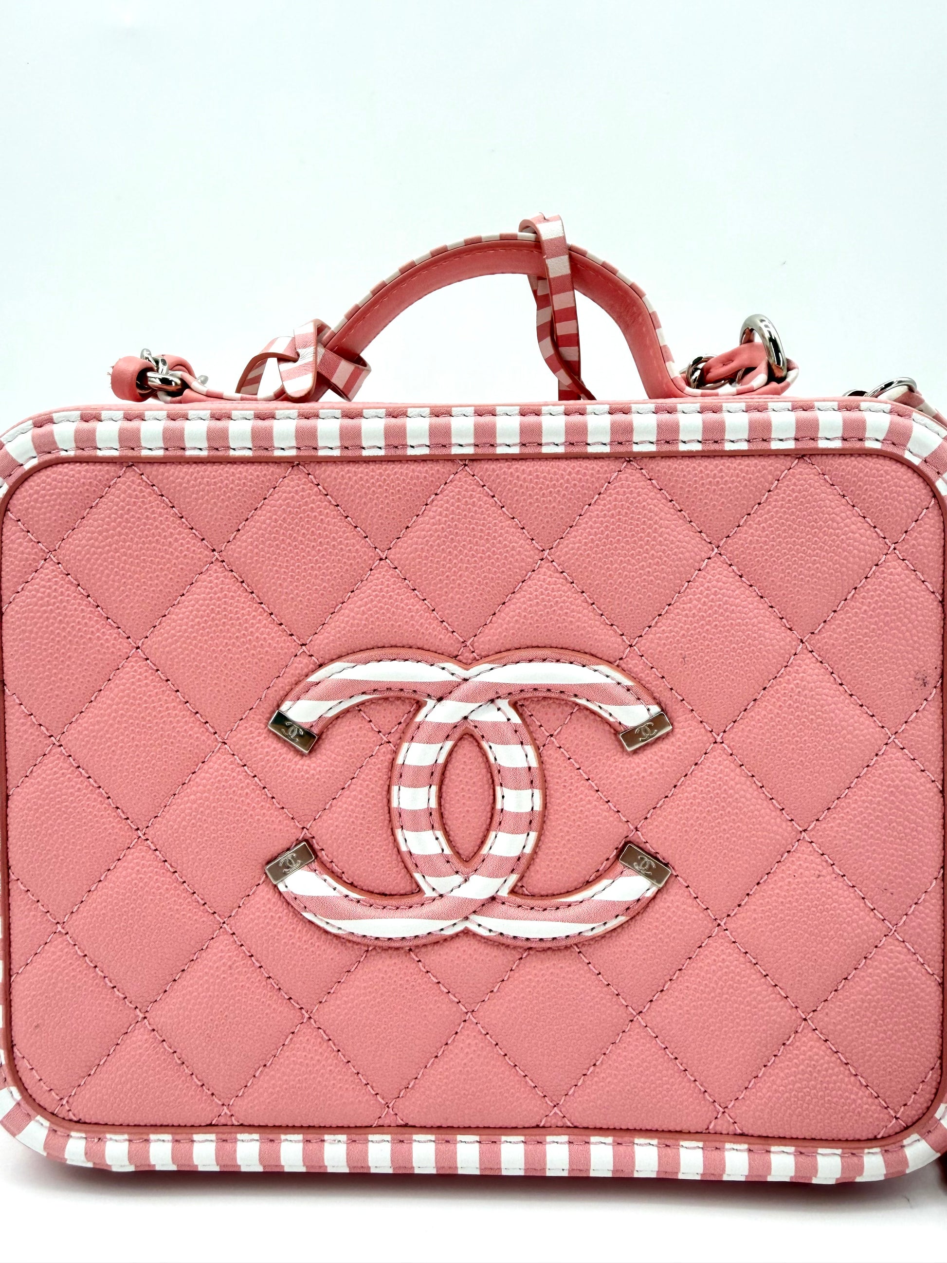 CHANEL VANITY FILIGREE