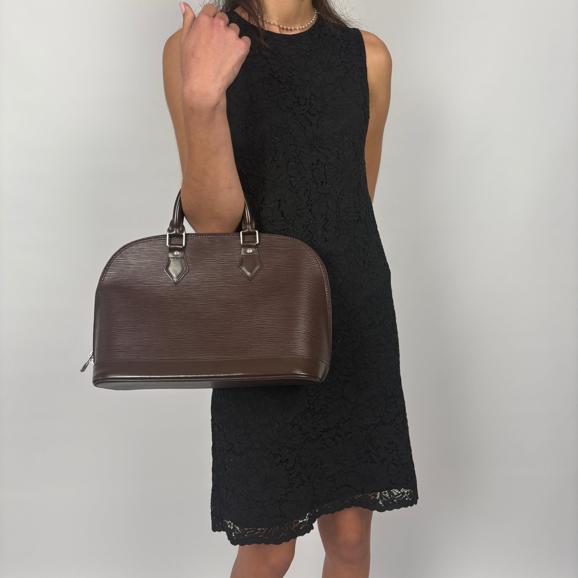 Louis Vuitton Alma PM