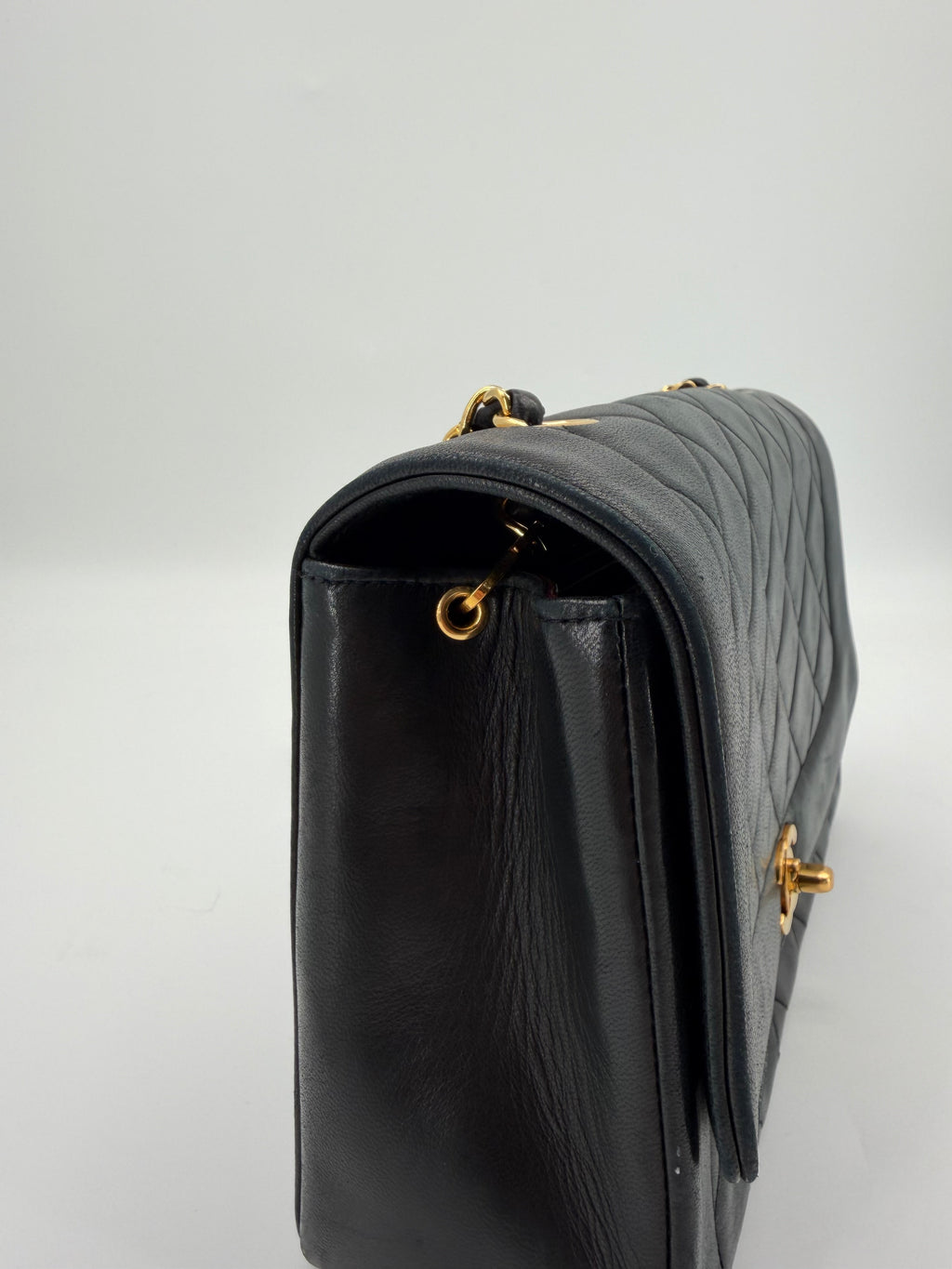 CHANEL DIANA 25