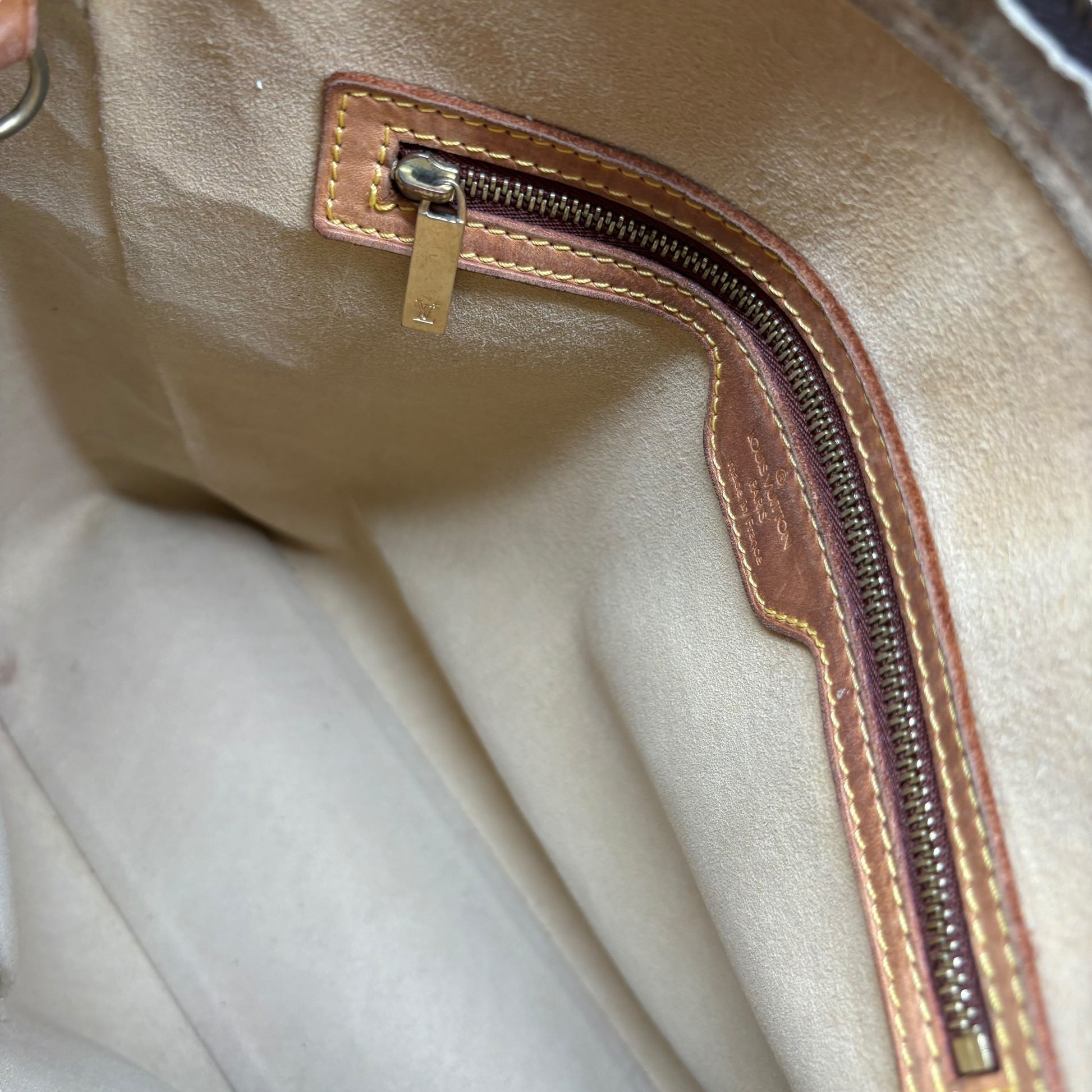 Louis Vuitton Looping GM