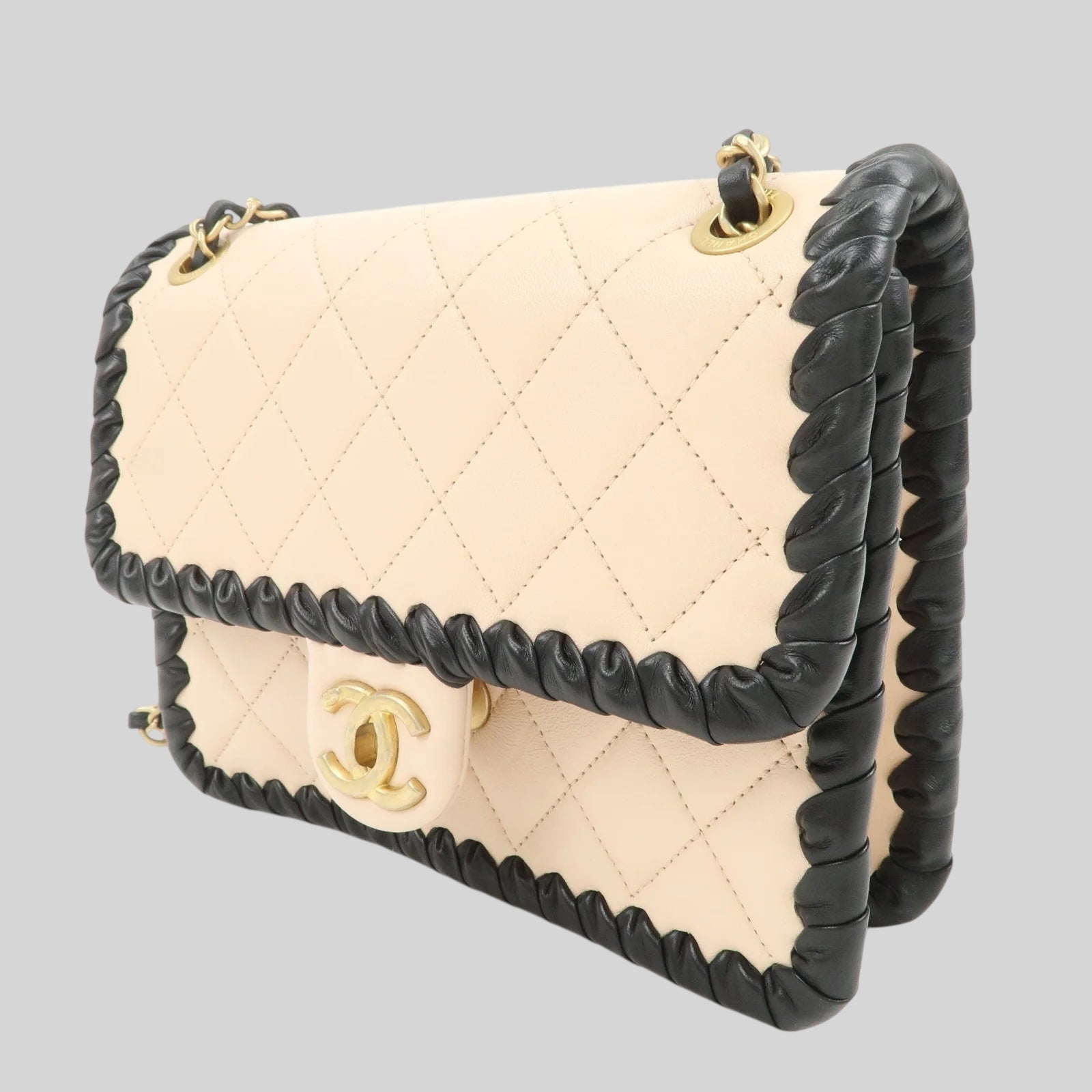 Chanel My Own Frame