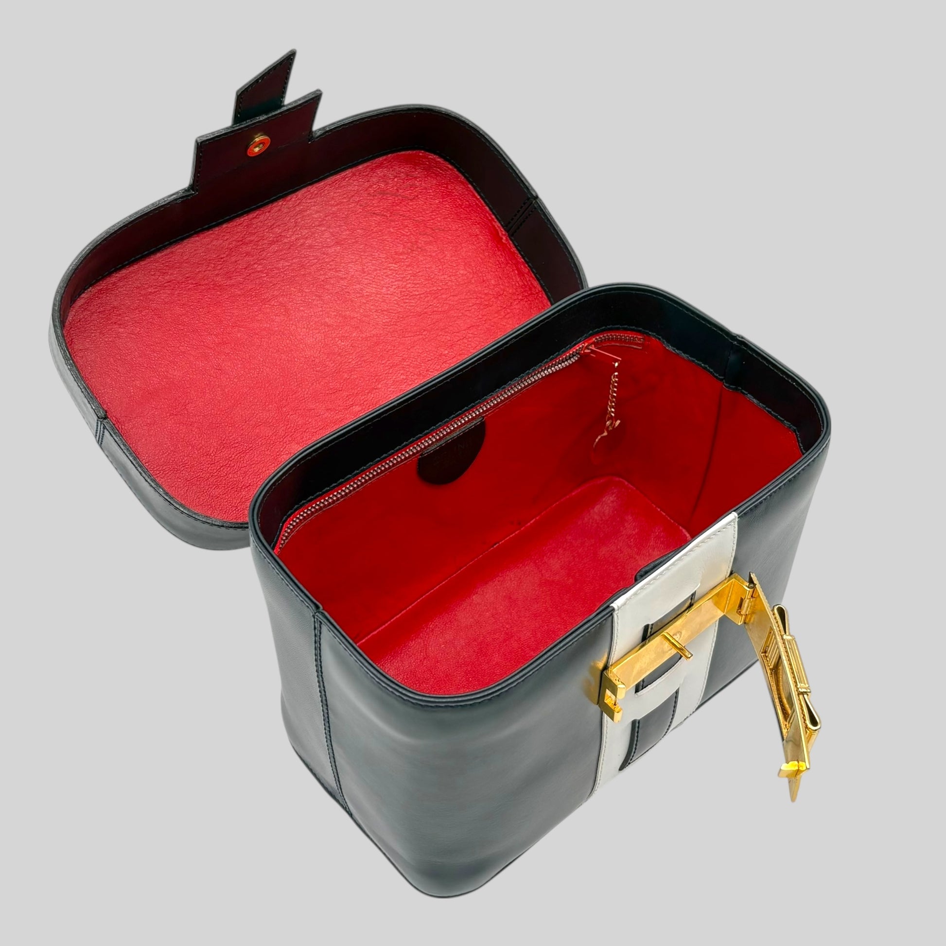 Céline Vanity