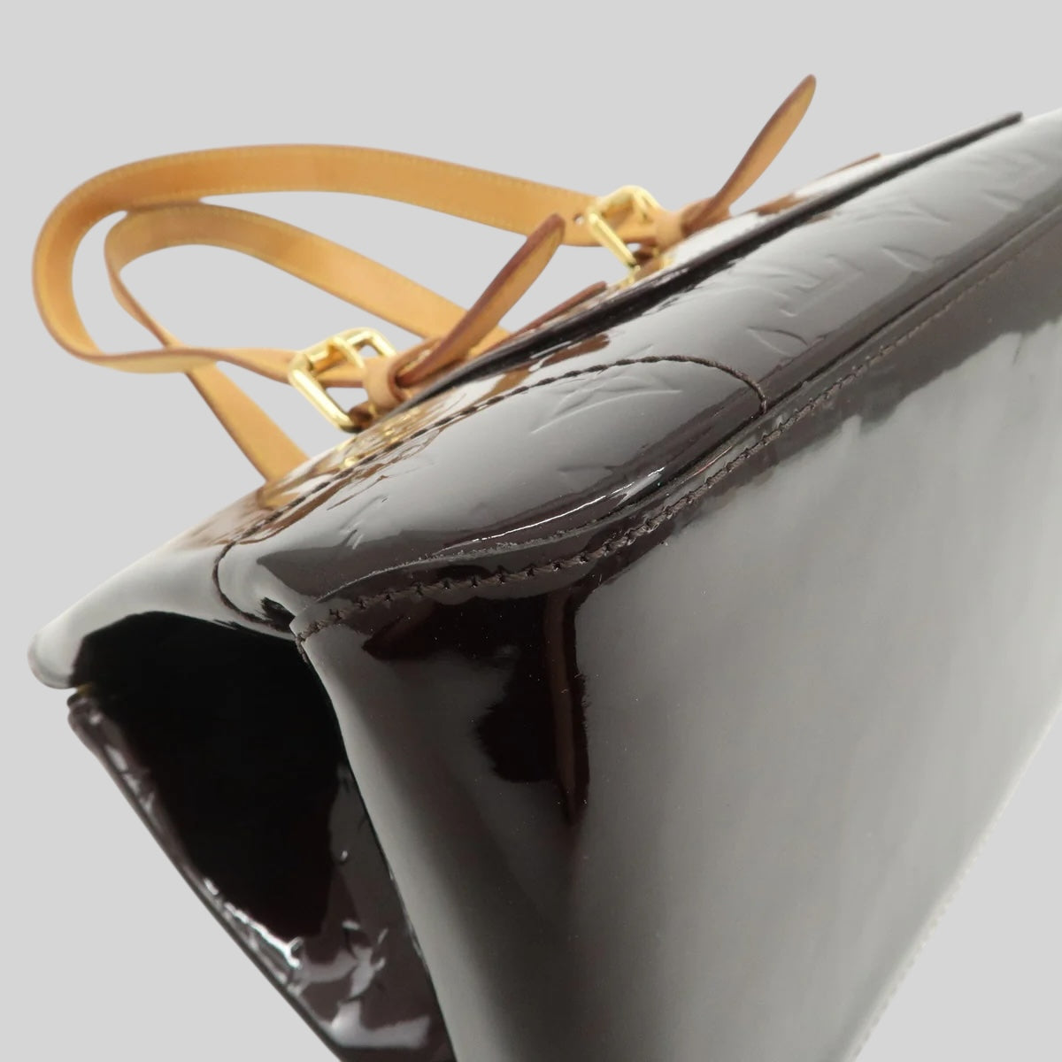 Louis Vuitton Rosewood Avenue