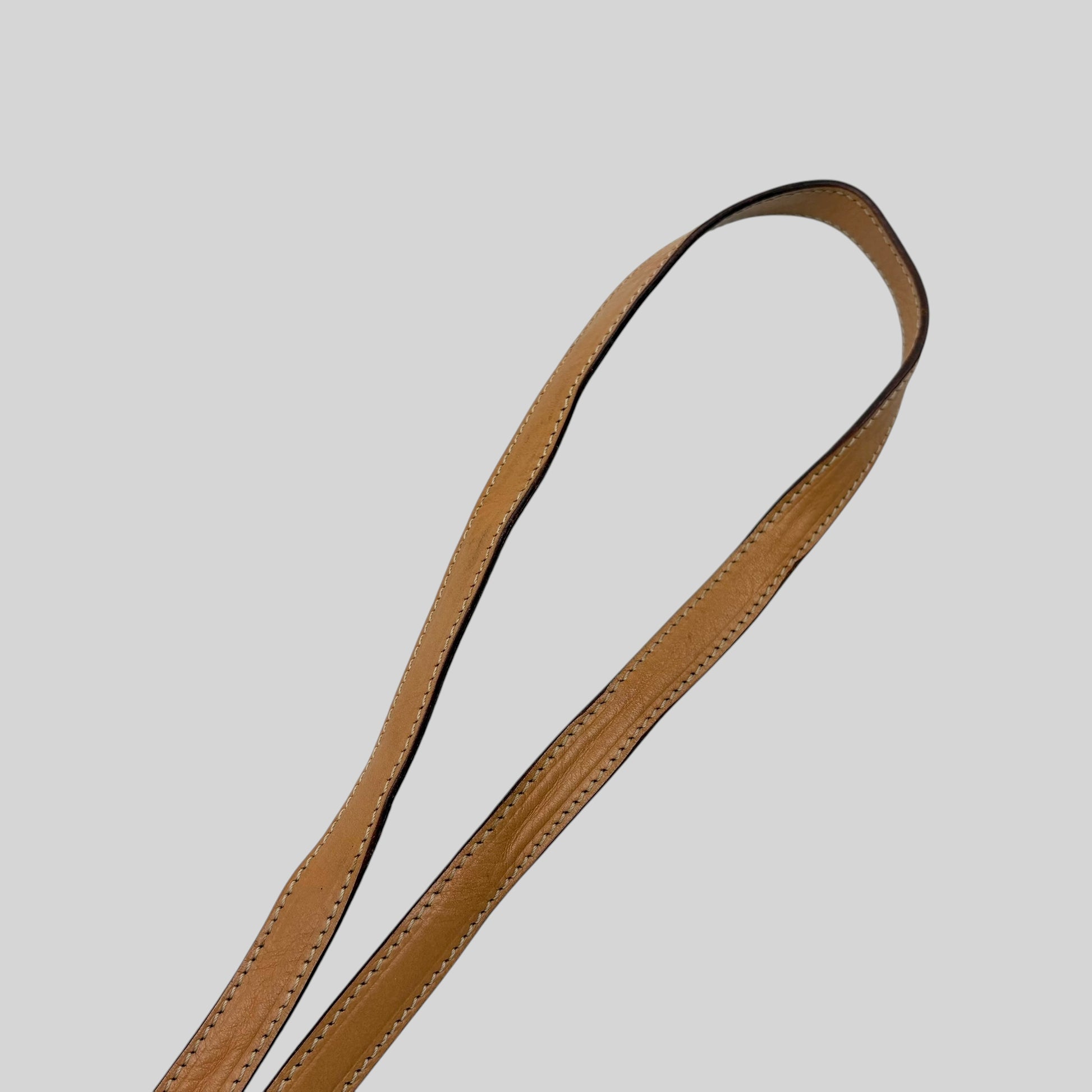 Céline Macadam Shoulder
